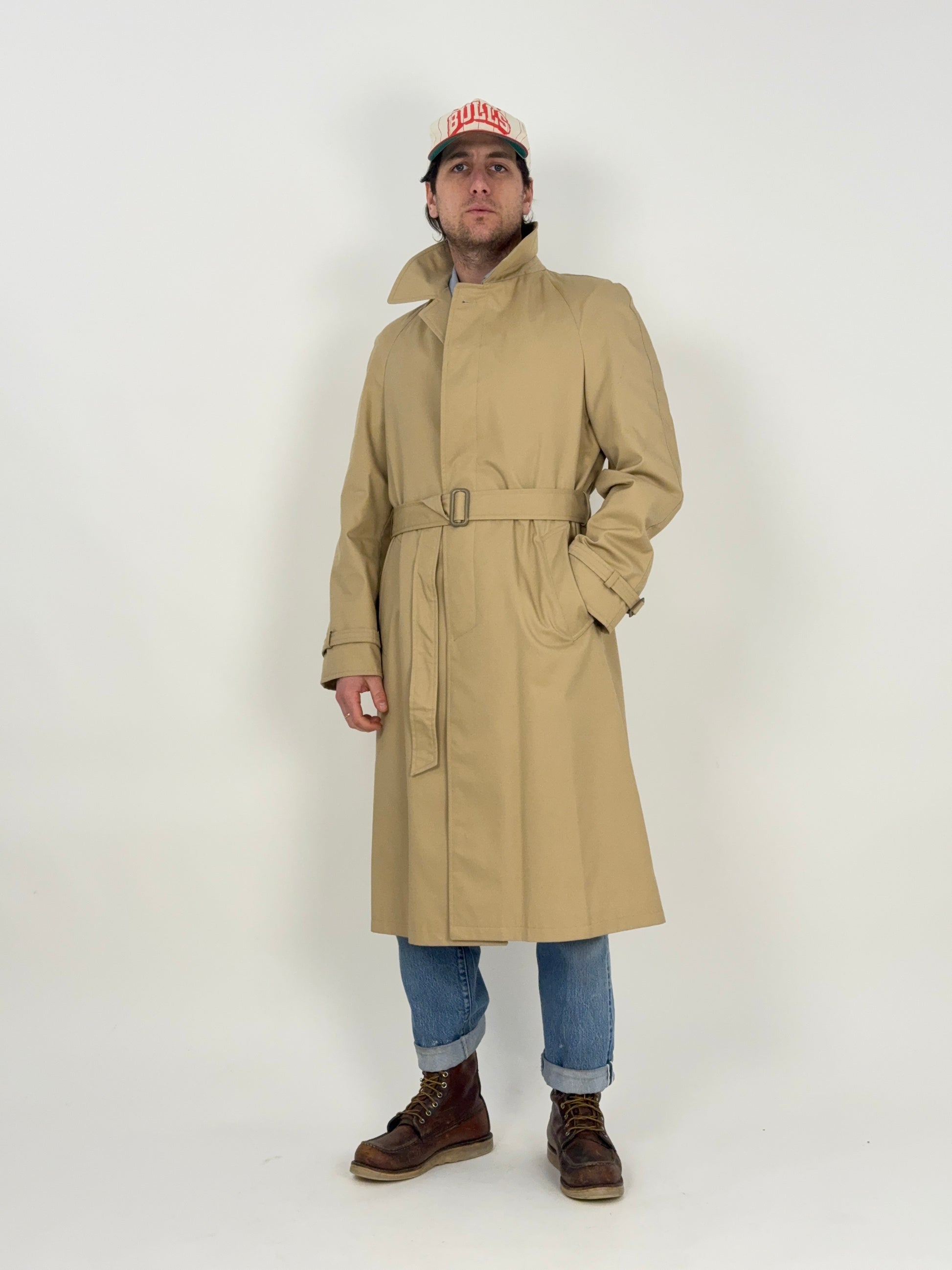 trench-coat-vintage-da-uomocolore-beige