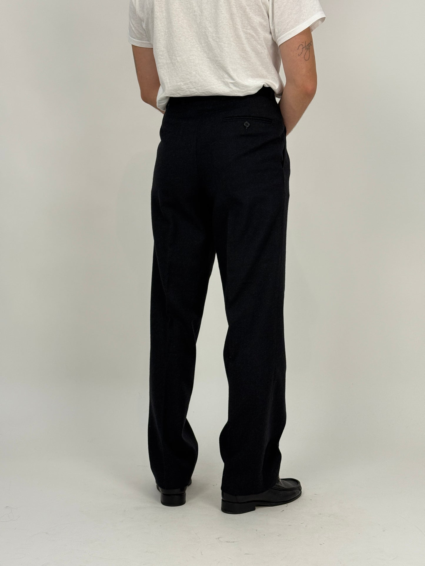 Pantaloni sartoriali in pura lana vergine