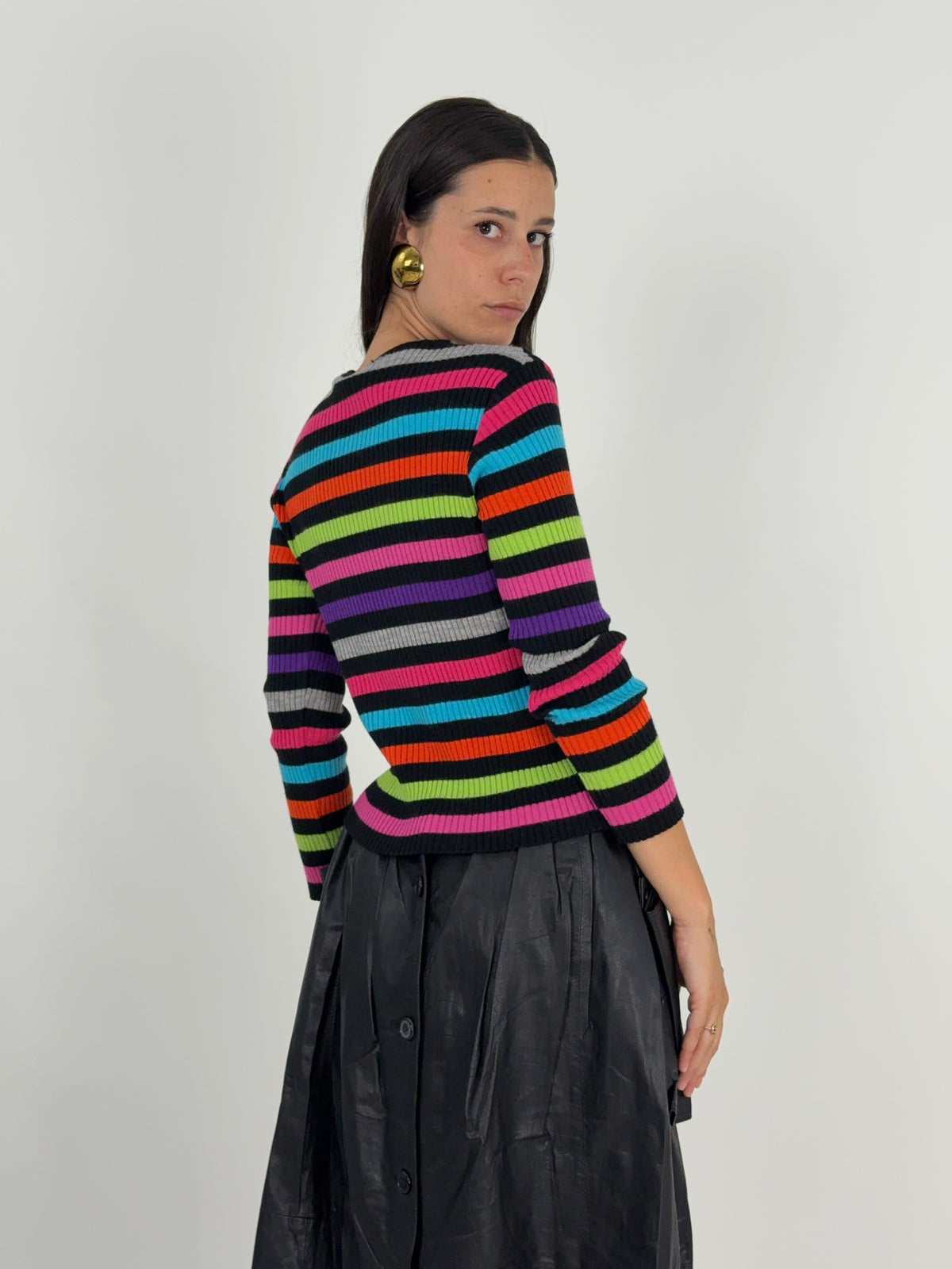 Maglia vintage Fuego Woman a coste multicolor righe - vista posteriore indossata