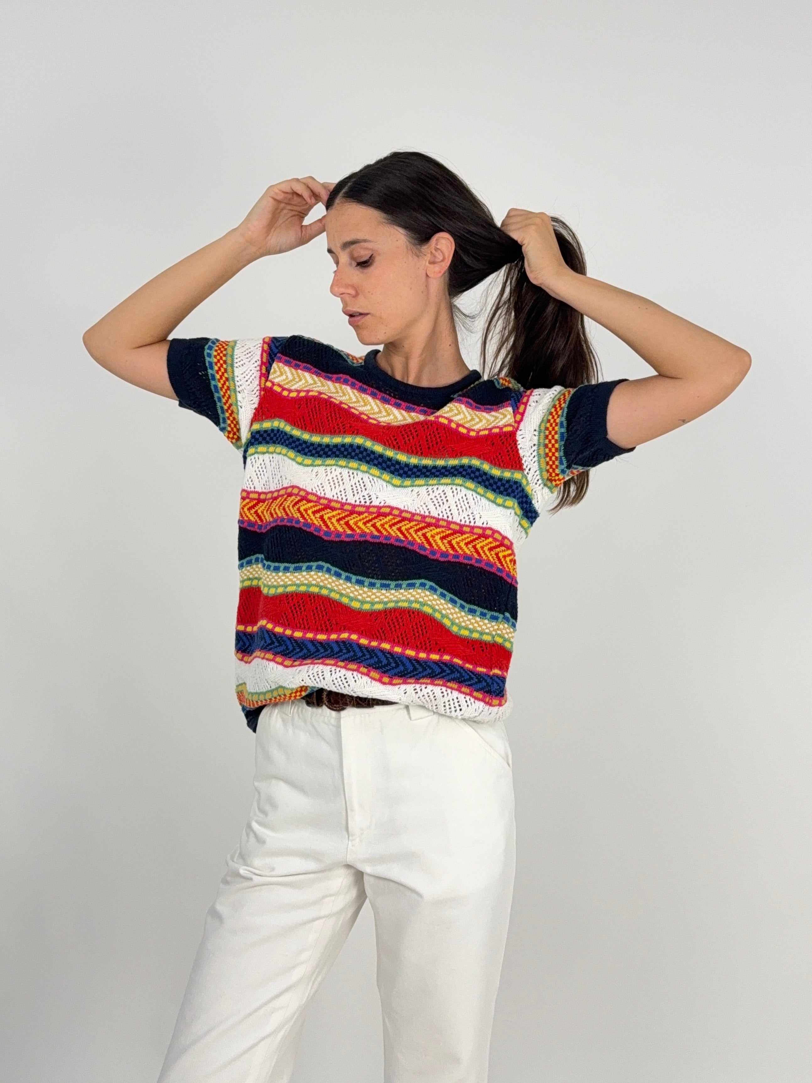 Top vintage maglia multicolor a righe - vista frontale indossato