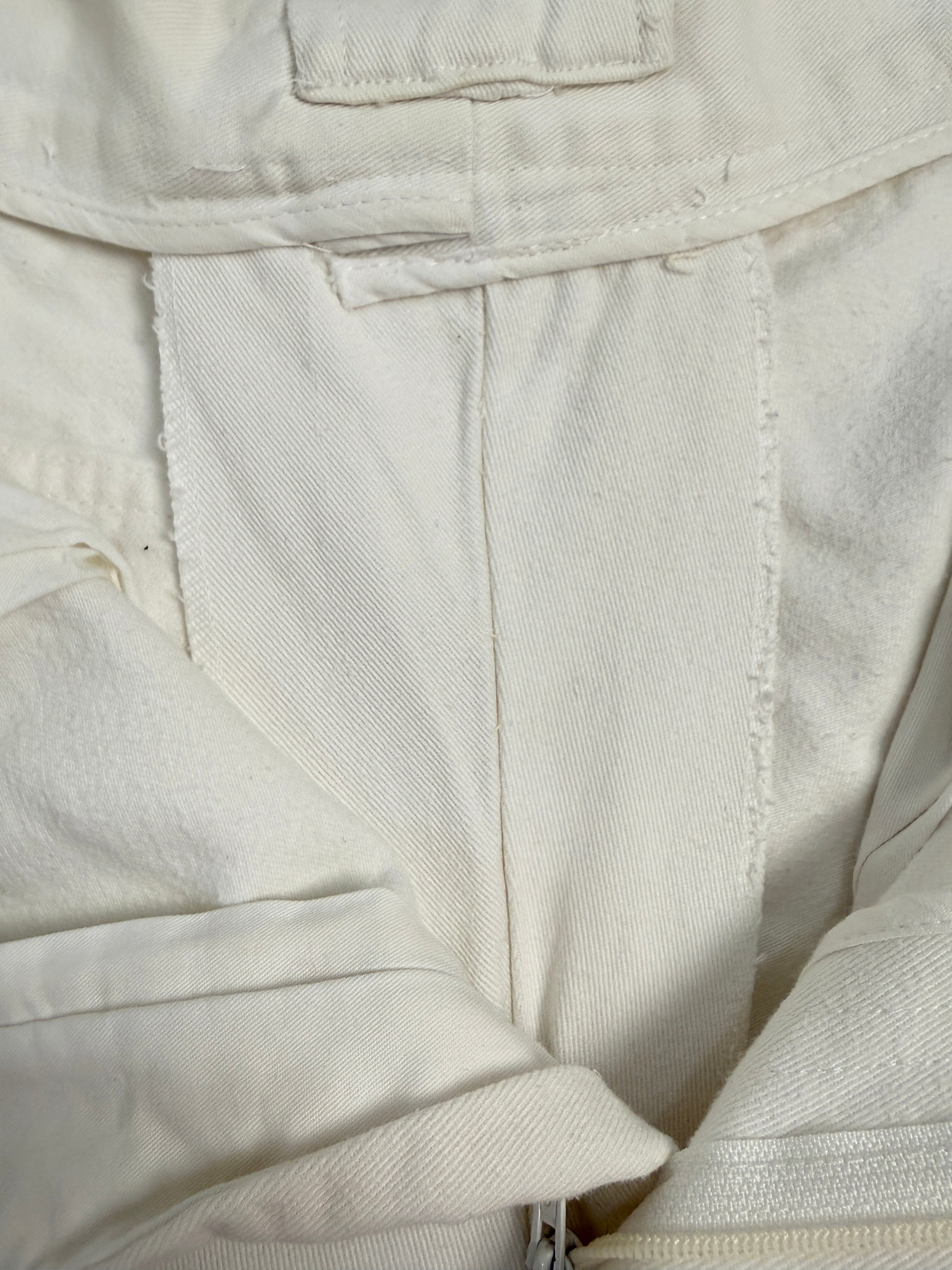 Pantaloni vintage Via Della Colonna bianchi - dettaglio interno modifica vita elastico