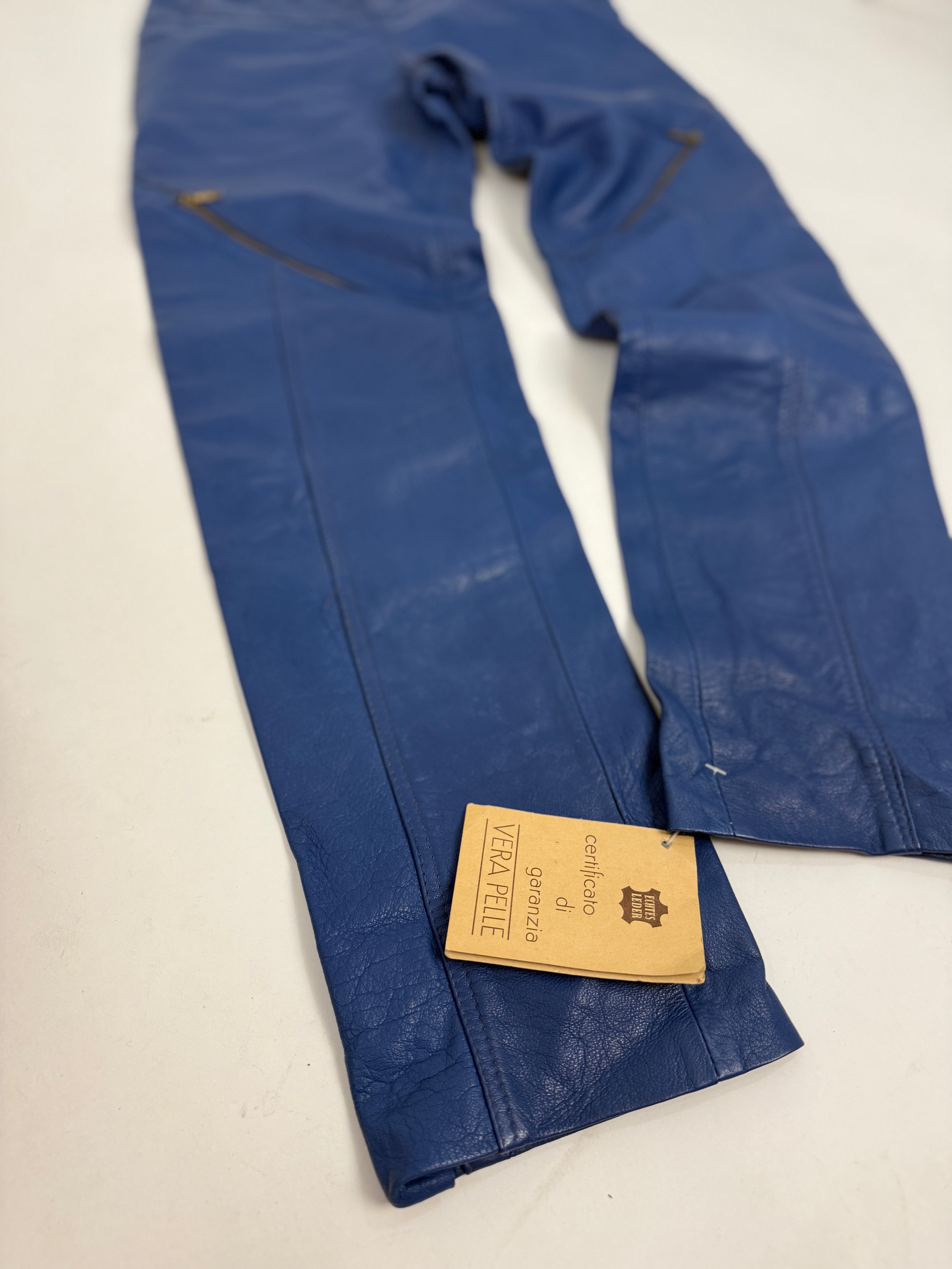 Pantaloni vera pelle blu deadstock anni '80 - dettaglio certificato di garanzia Vera Pelle originale