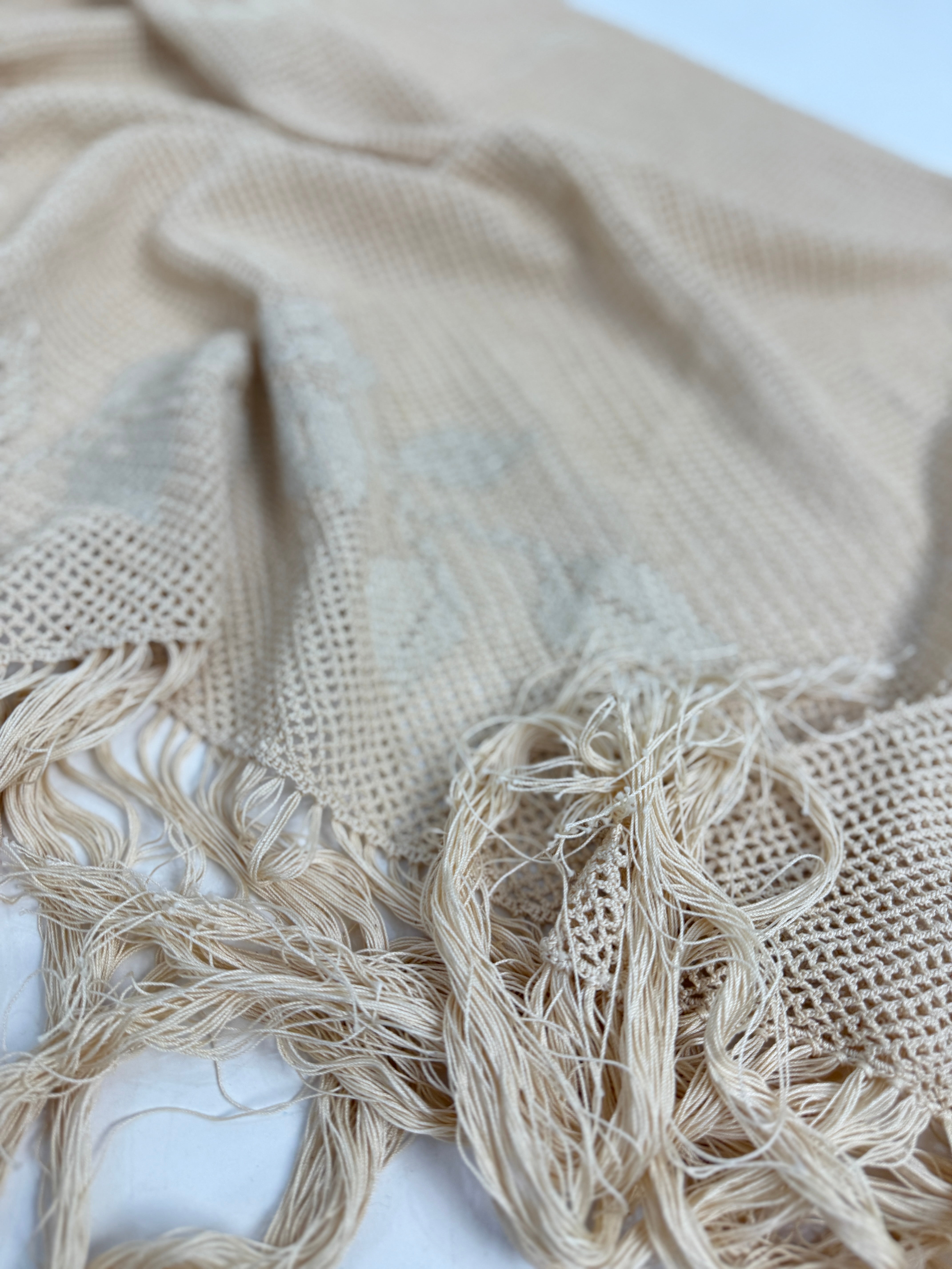 Scialle Vintage all'Uncinetto Beige con Frange - Pareo Boho Chic