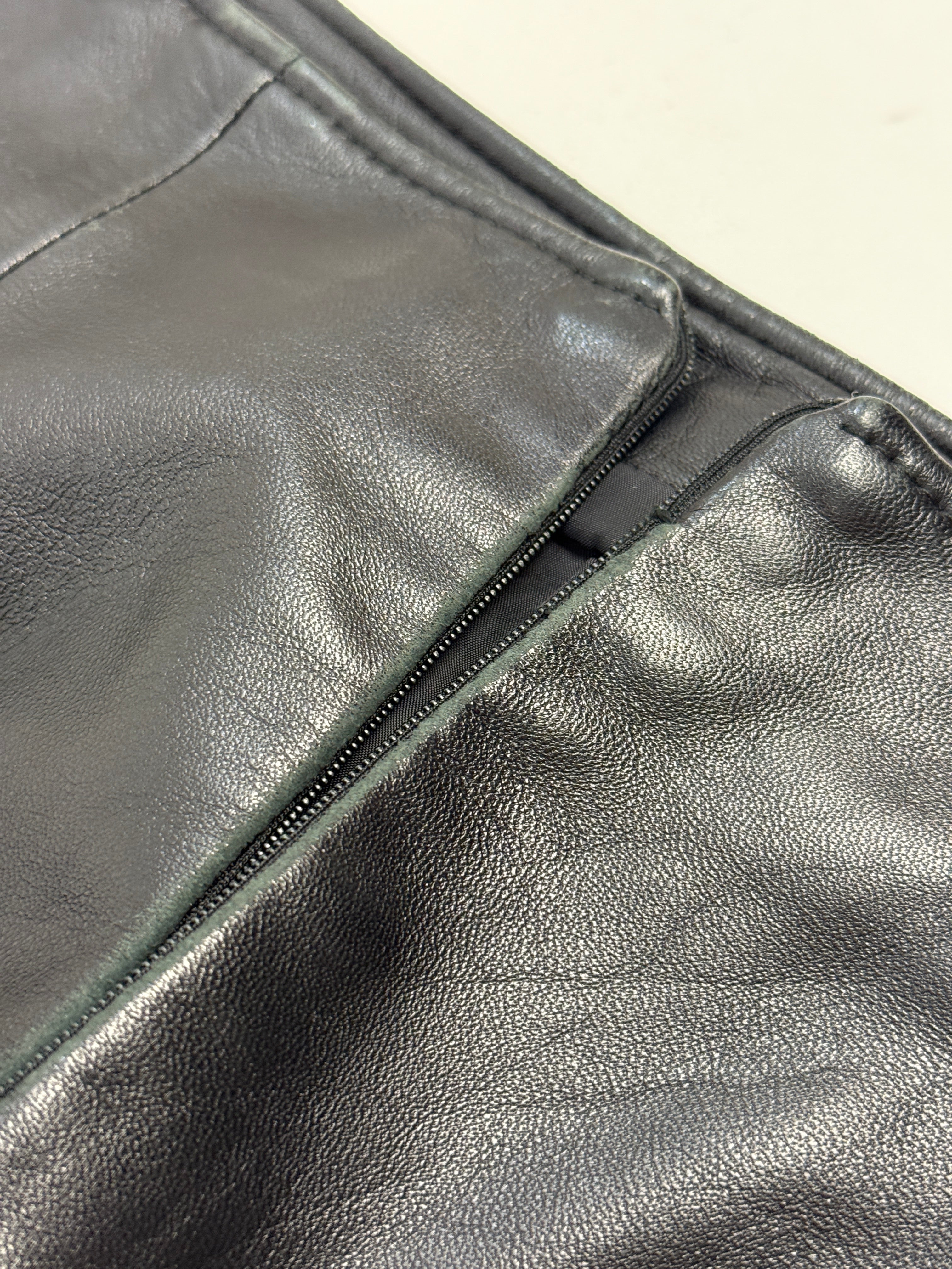 Minigonna Vintage Weekend Max Mara Pelle Nera - Taglia 40