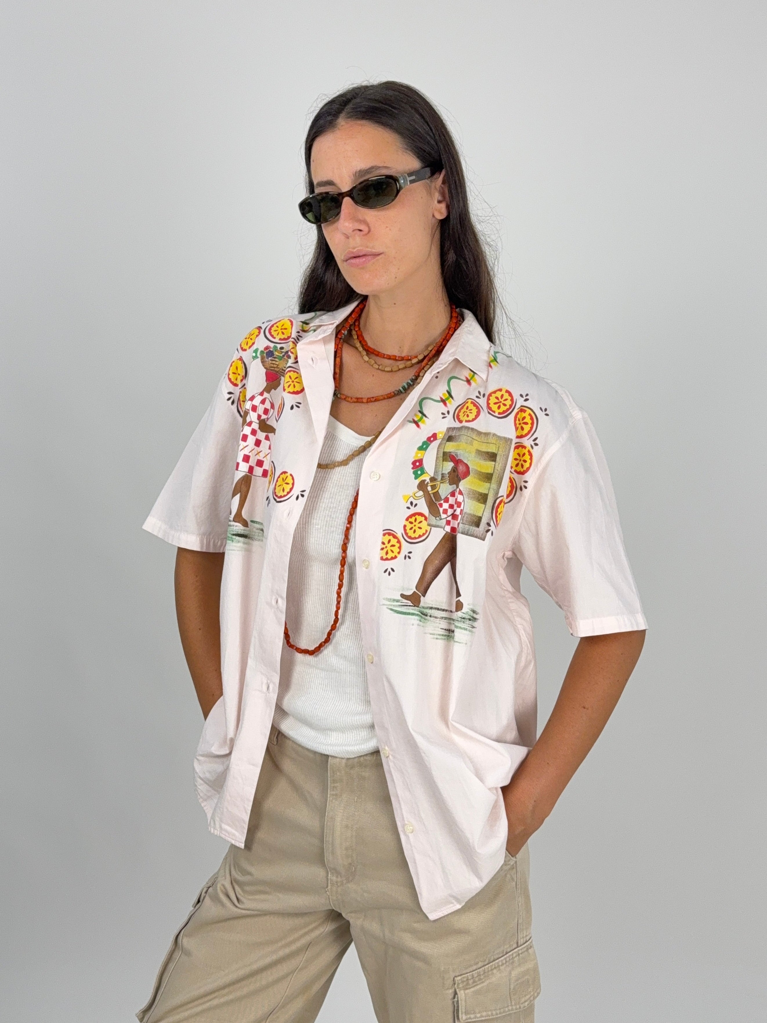 Camicia Crème Caramell Stampa Tropicale - vista frontale indossata