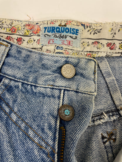 Türkise Jeans der 1970er Jahre