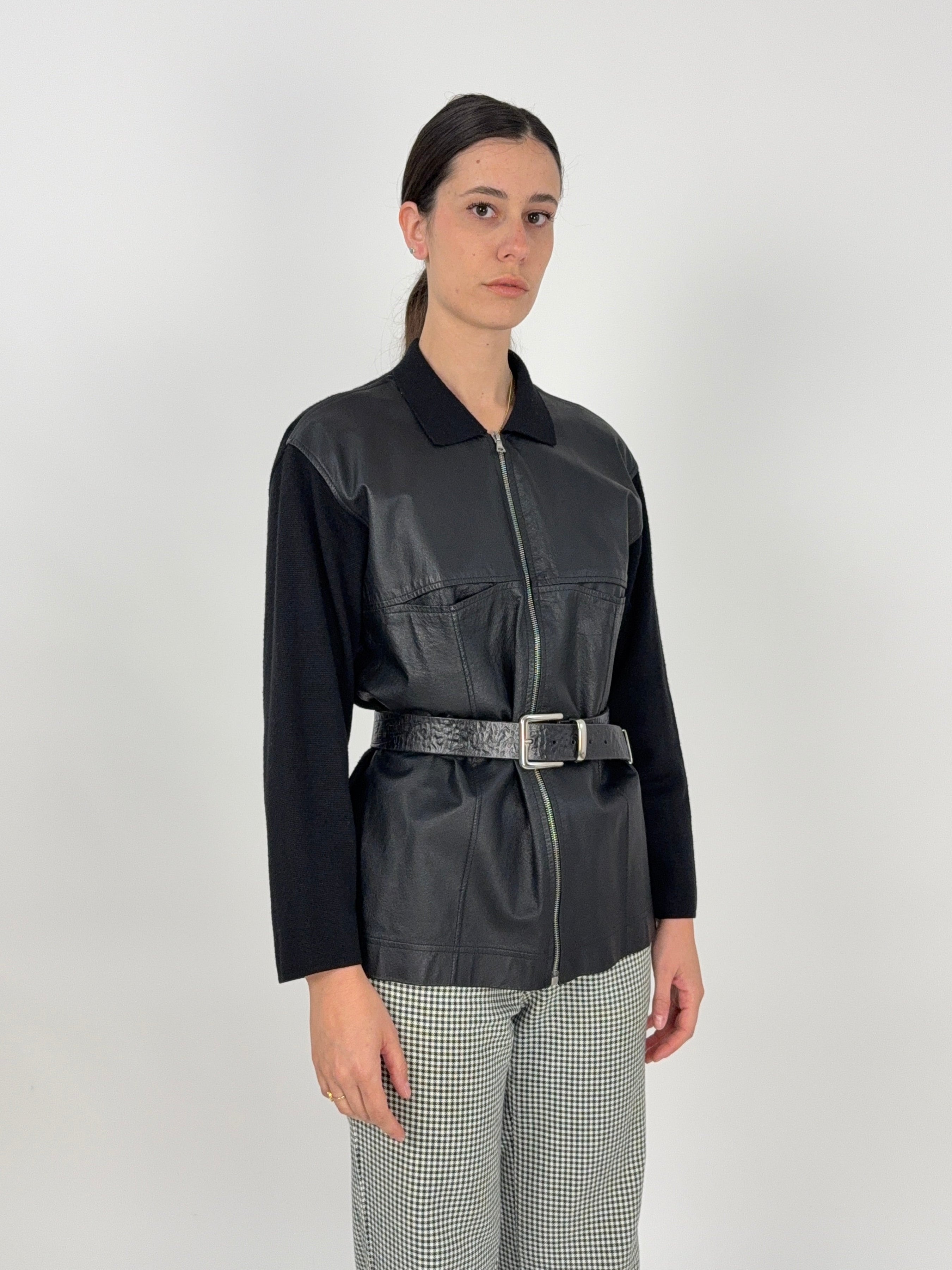 giacca in maglia e pelle nera anni '80 da donna