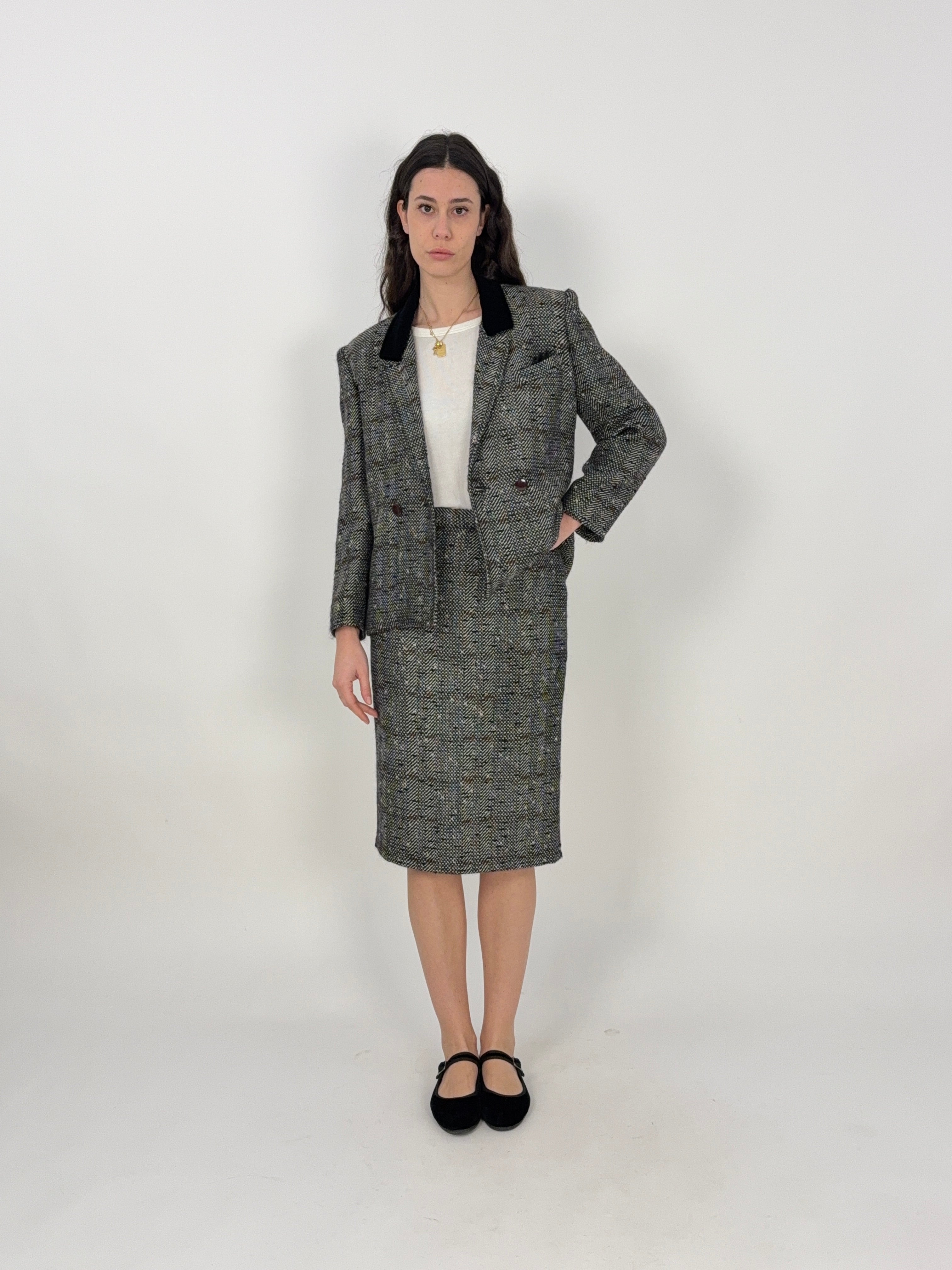 tailleur-vintage-in-pura-lana-da-donna-bianco-nero-e-marrone