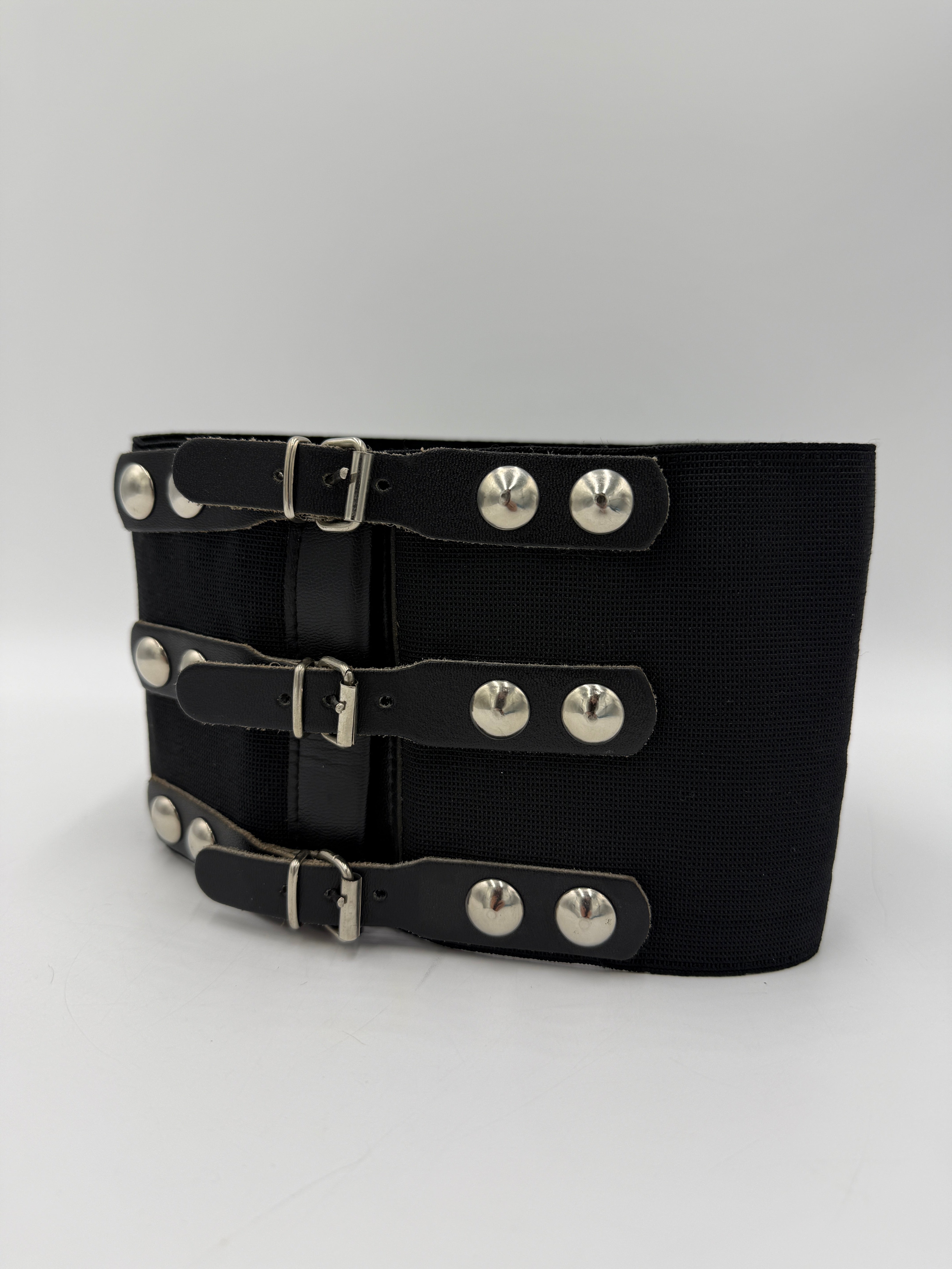 cintura corsetto vintage con elastico nero e tre fibbie