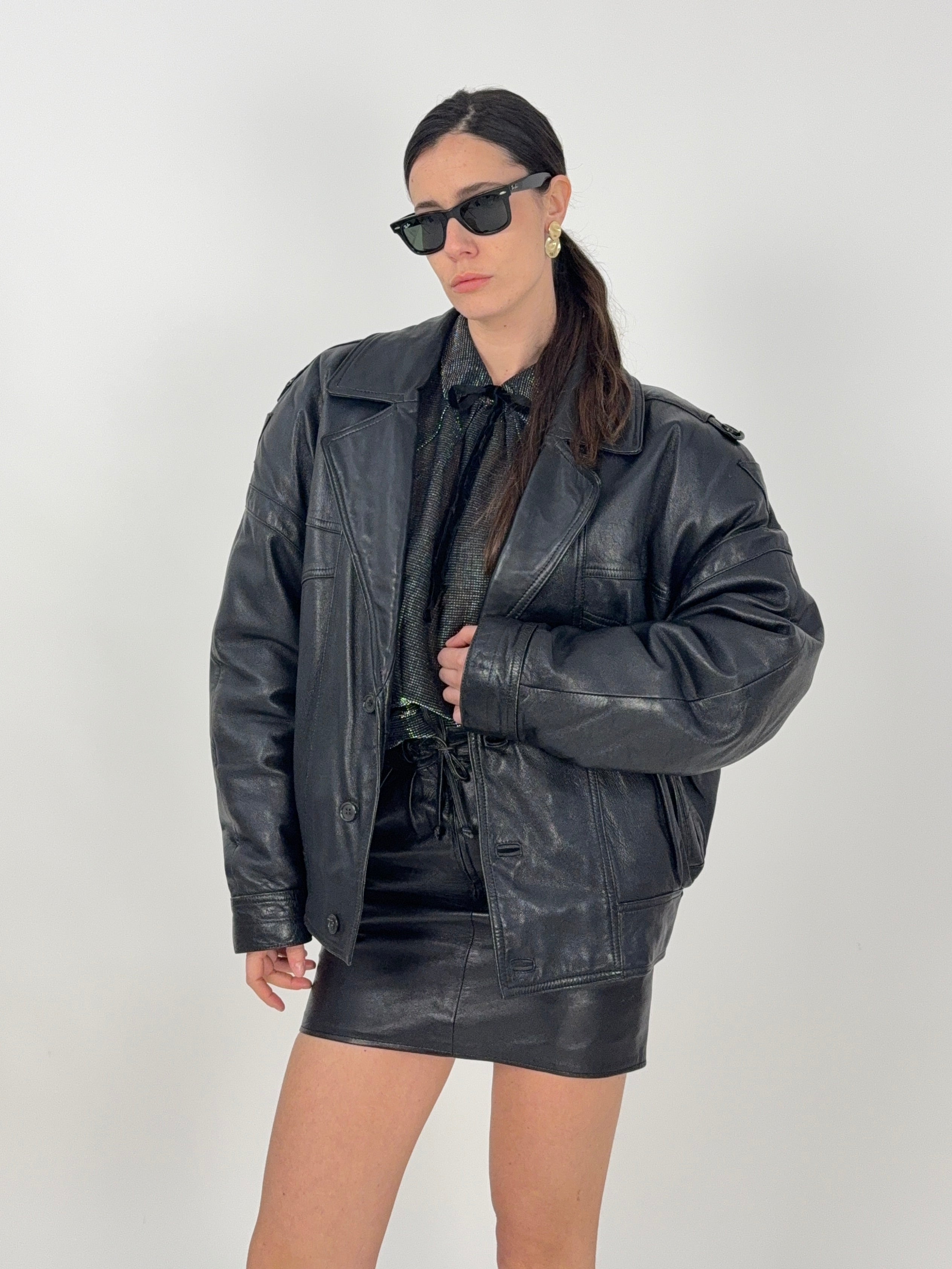 Bomber in pelle nera anni '80