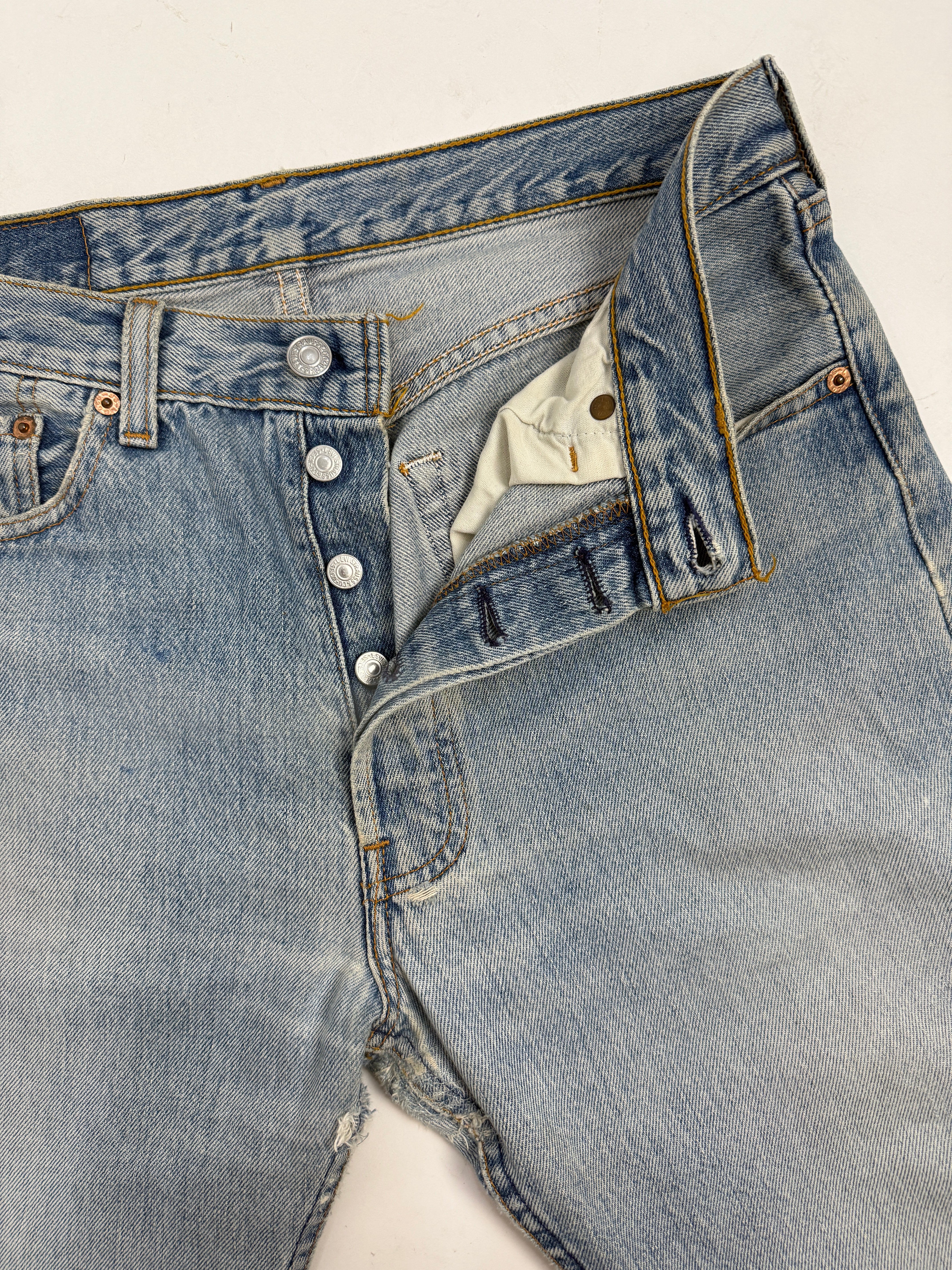 Levi's 501XX Made in USA Light Blue - W32 L36 (IT44)