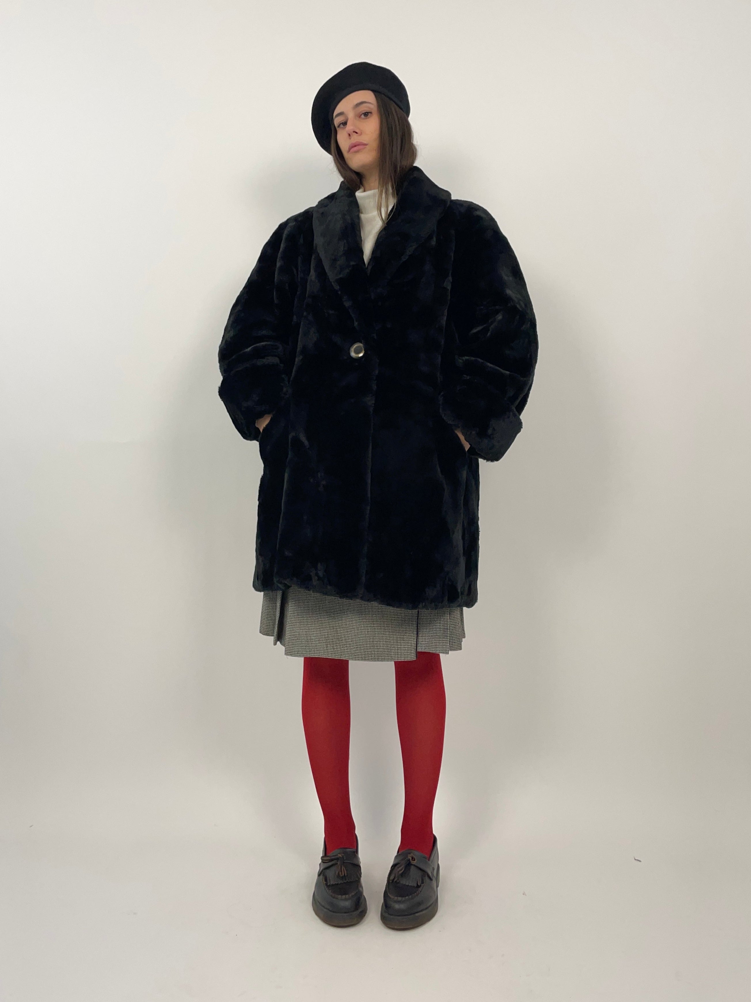 pelliccia-sintetica-vintage-colore-nero