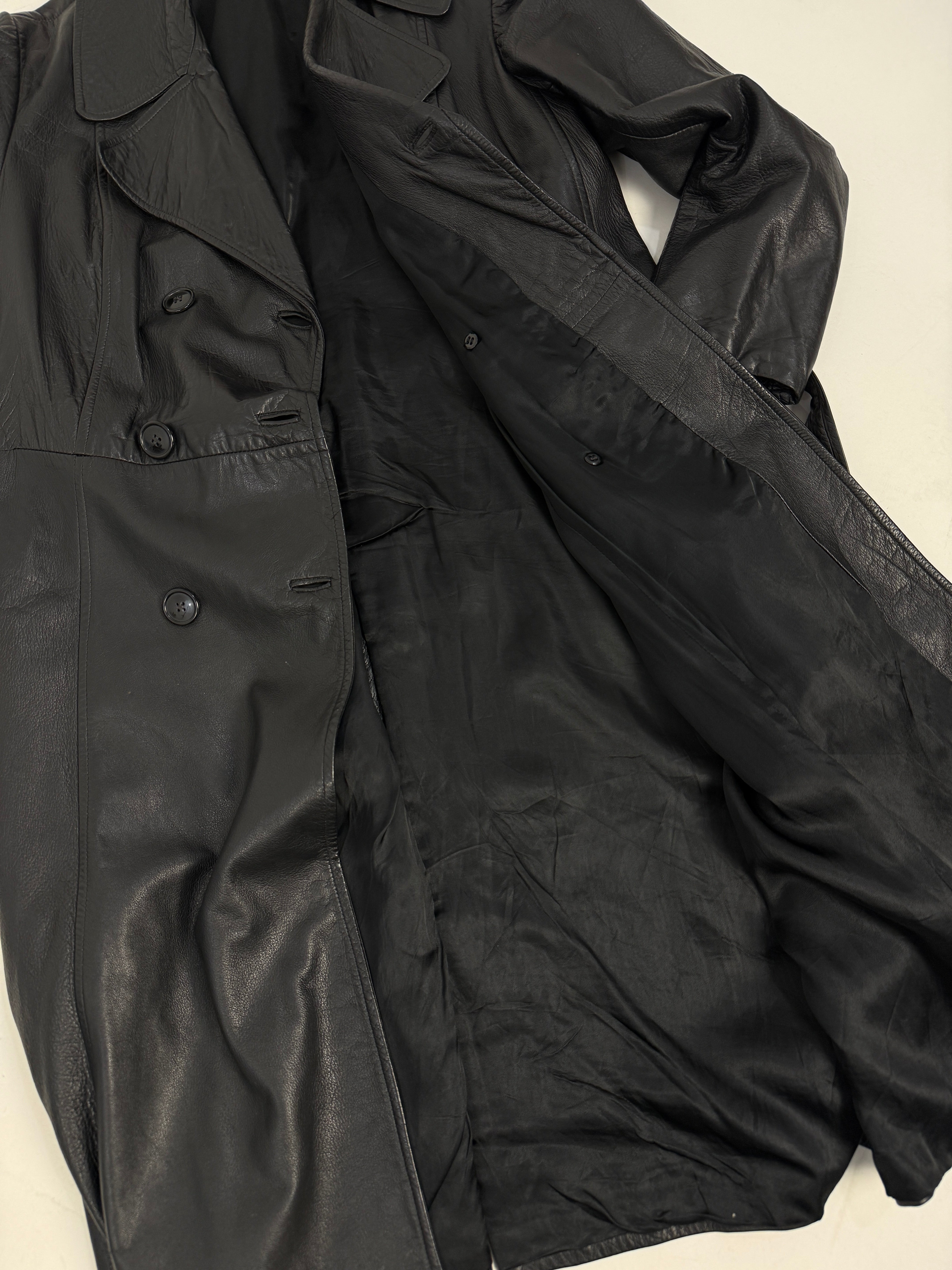 Trench in pelle nera anni '70 - doppiopetto