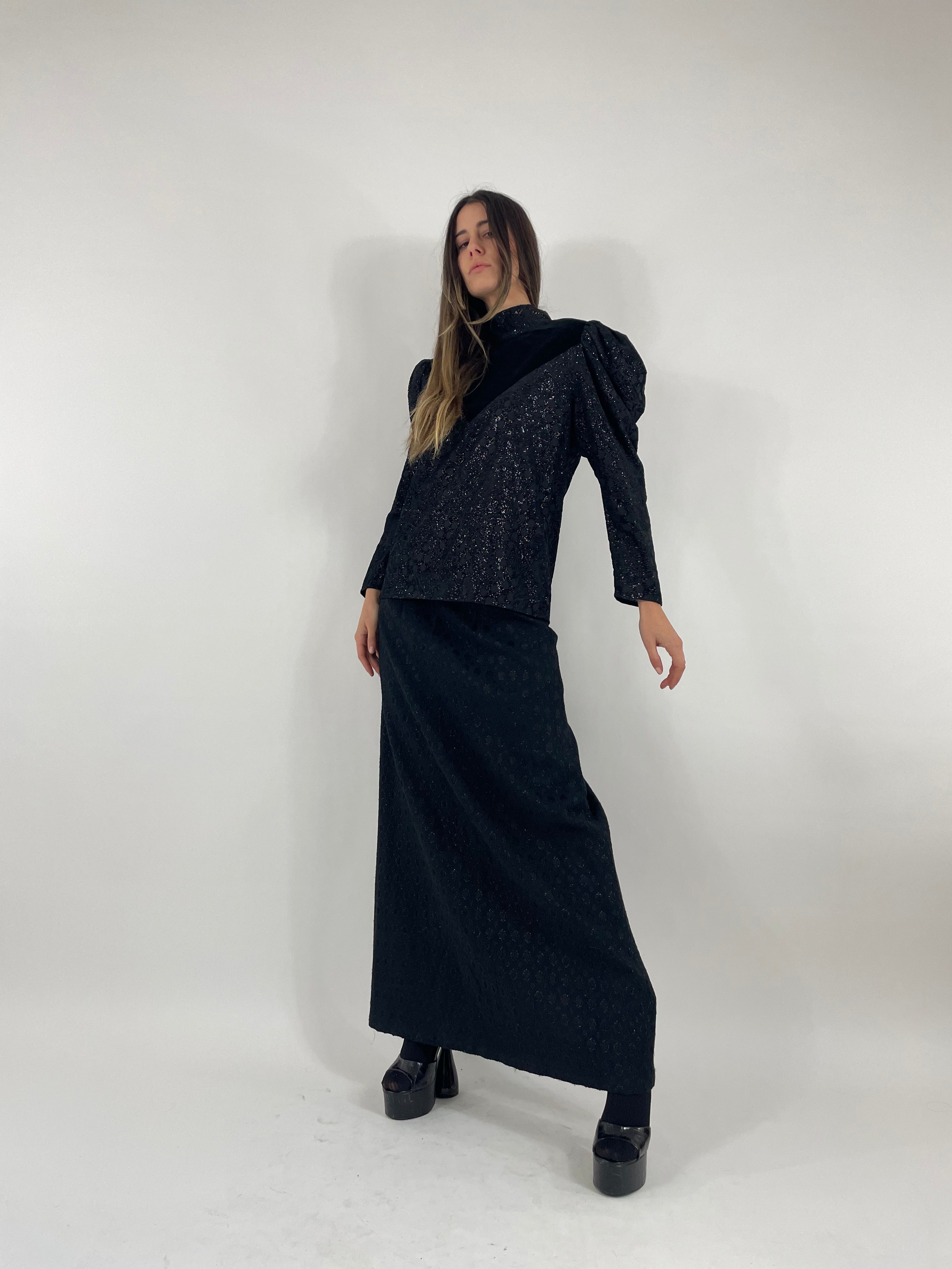 completo-anni-80-da-donna-camicia-e-gonna-lunga
