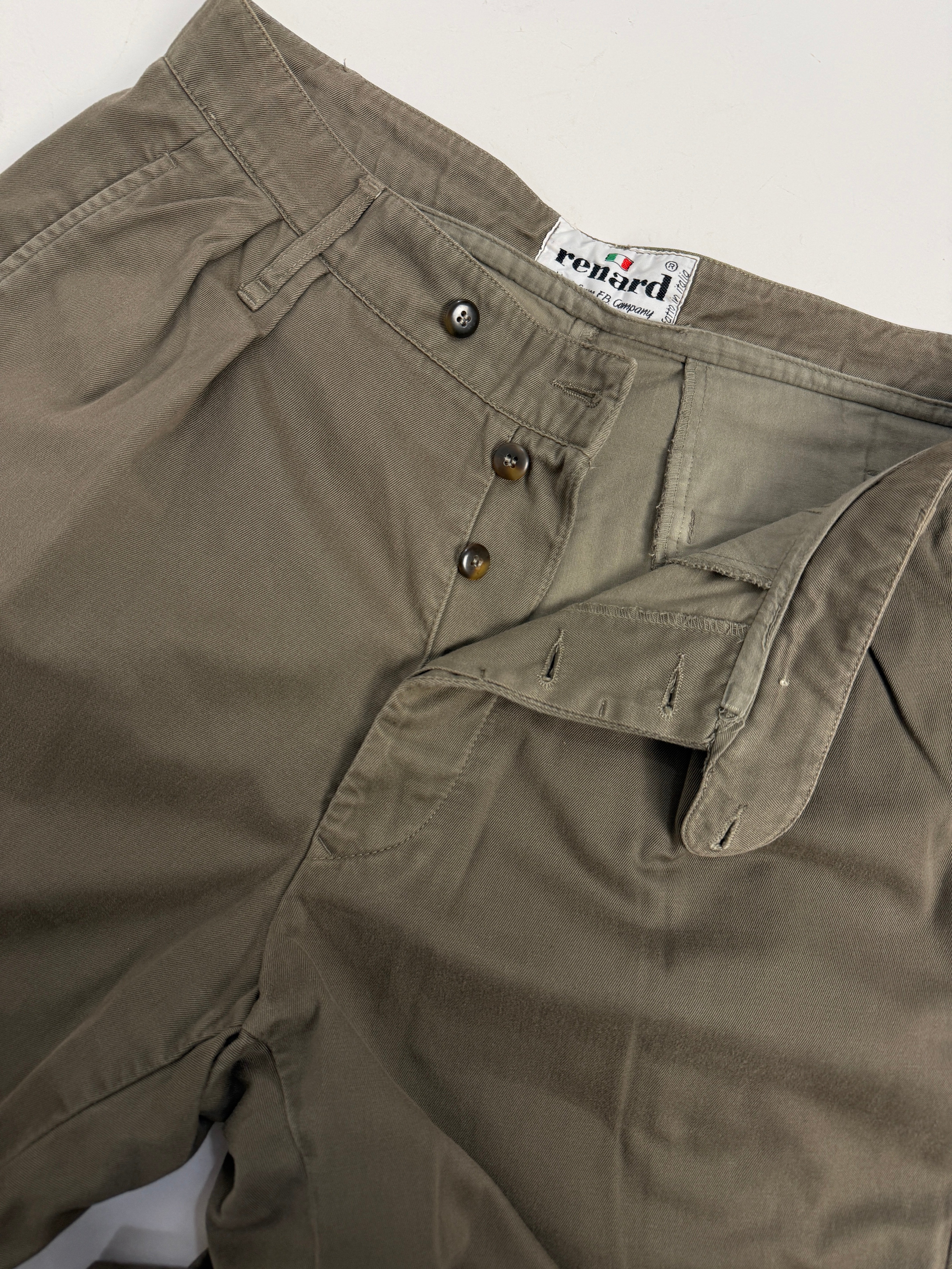 Pantaloni con pence in cotone color kaki
