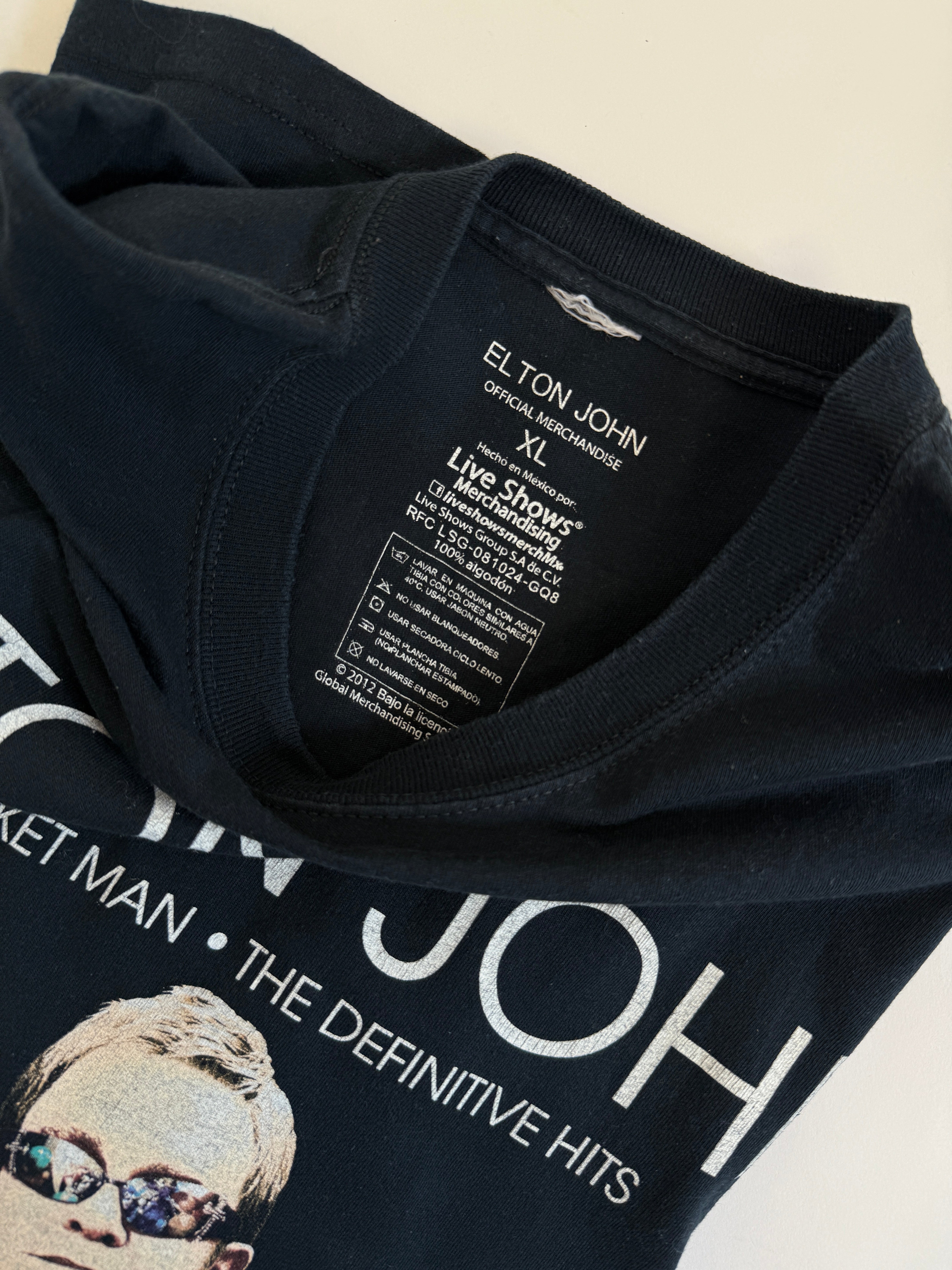 T-shirt  Elton John “Rocket Man - The Definitive Hits” Tour 2012