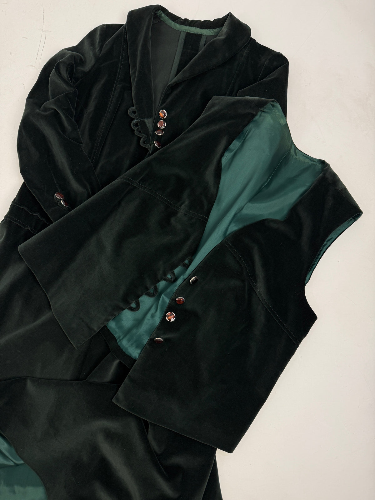 Completo Sartoriale Anni '70 Abito e Gilet Velluto Verde Pino - Taglia 44