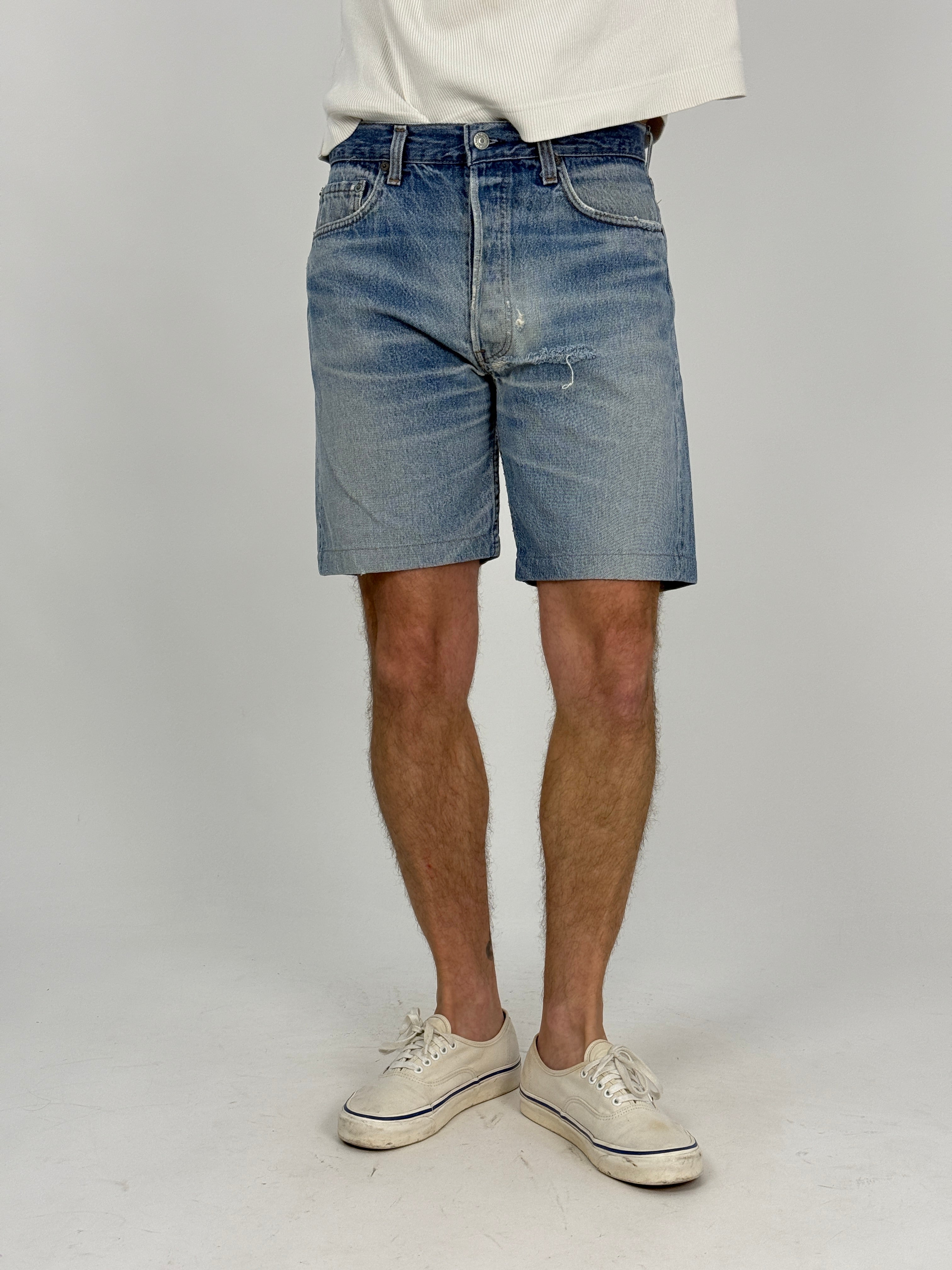 Bermuda Levi's 557 Relaxed Light Wash - Taglia 46/48 M