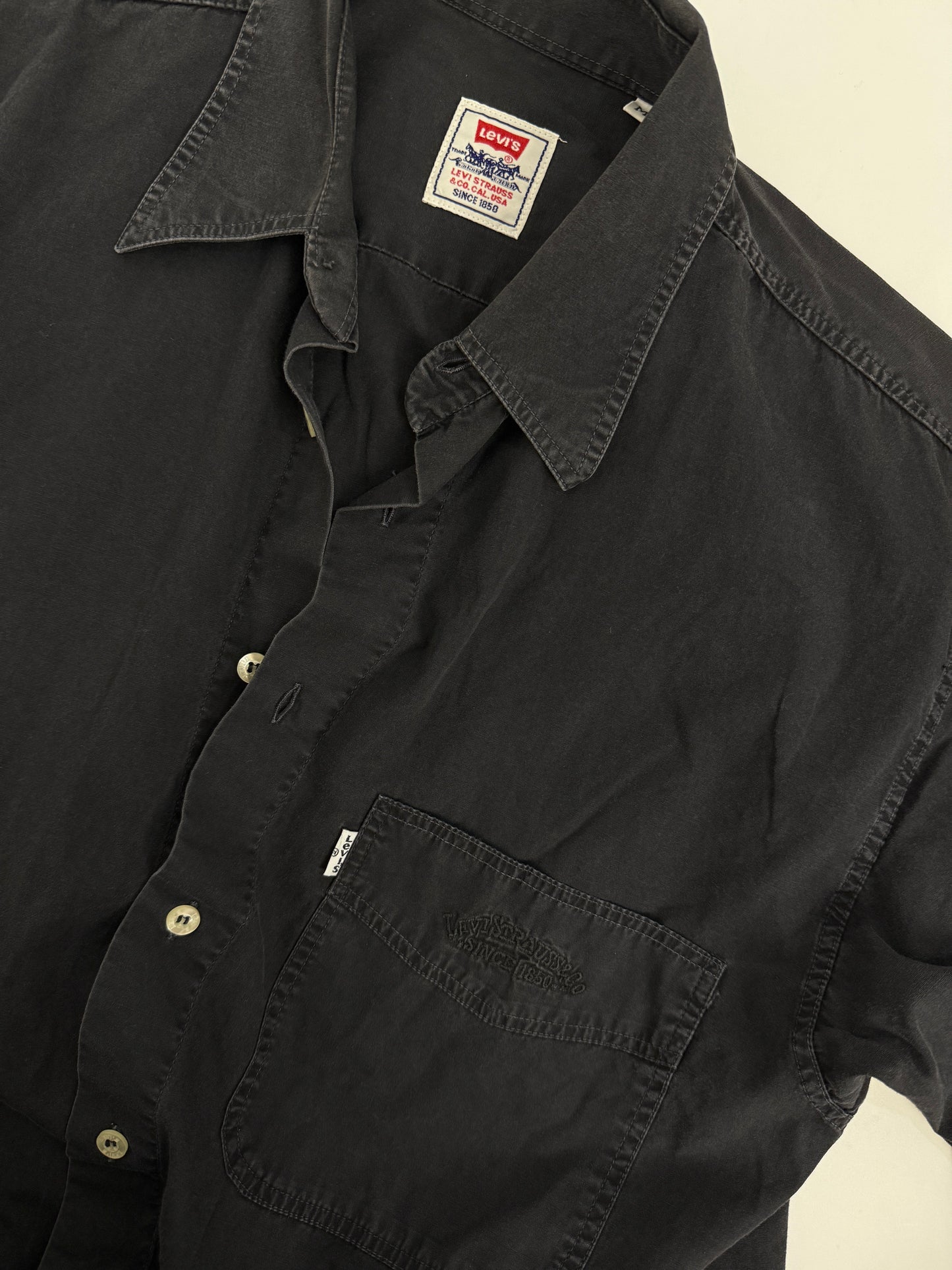 camicia-levis-da-uomo-vintage-in-cotone-nero