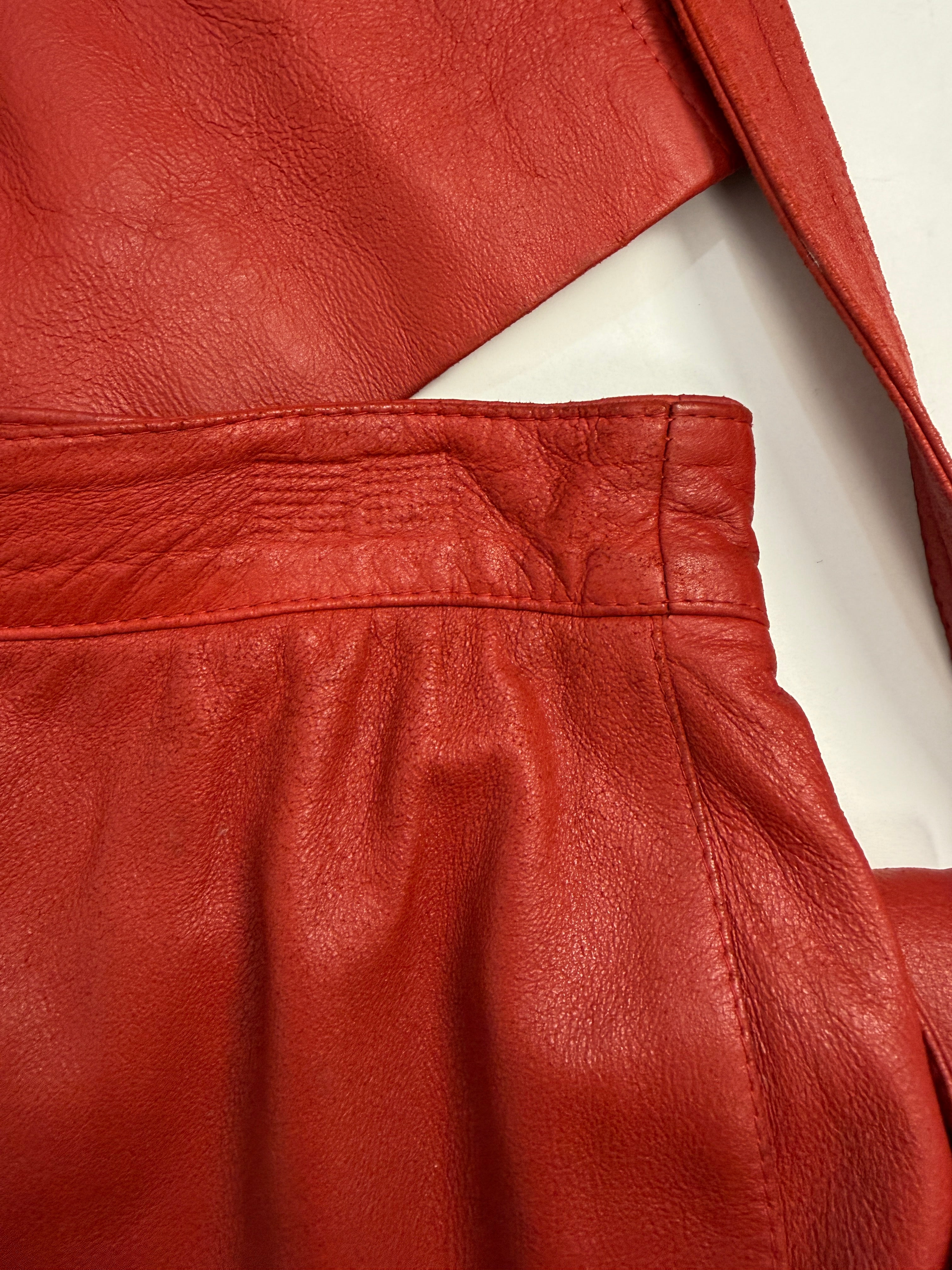 Completo anni '80 - Giacca e Gonna in Vera Pelle Rossa - Set Coordinato