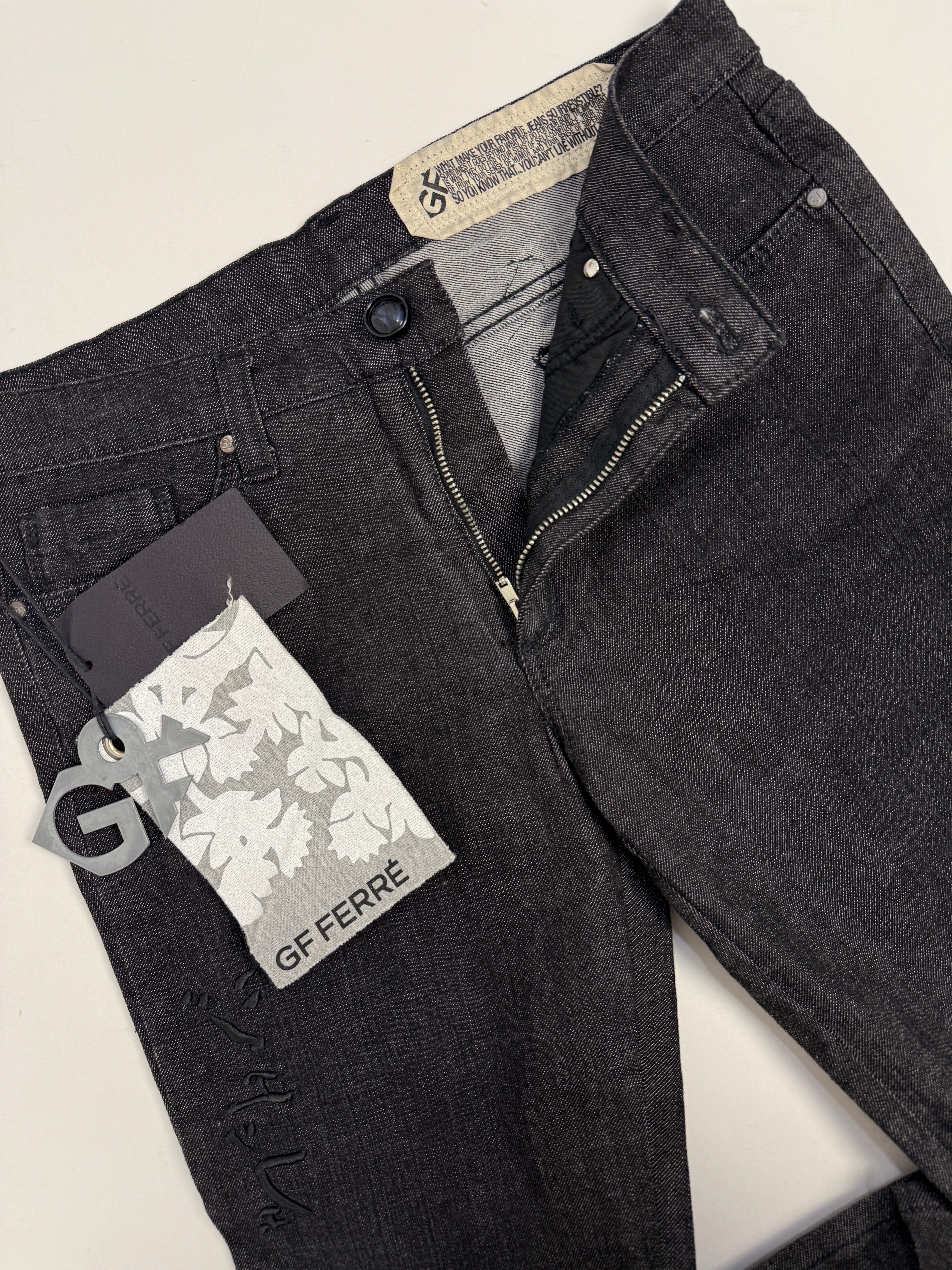 Jeans Gianfranco Ferrè a campana - anni 2000