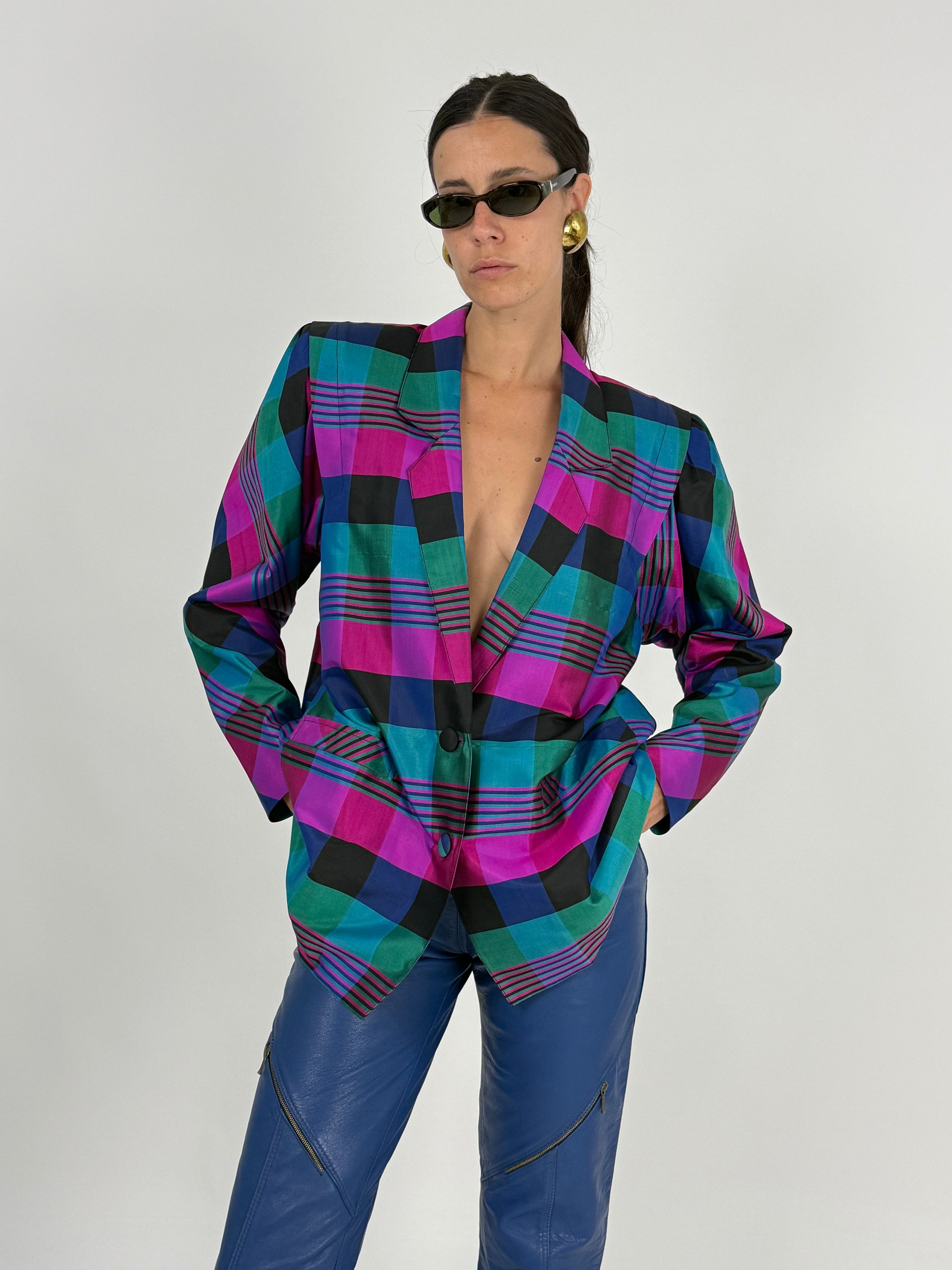 Blazer vintage Thai Silk tartan multicolor - vista frontale indossato