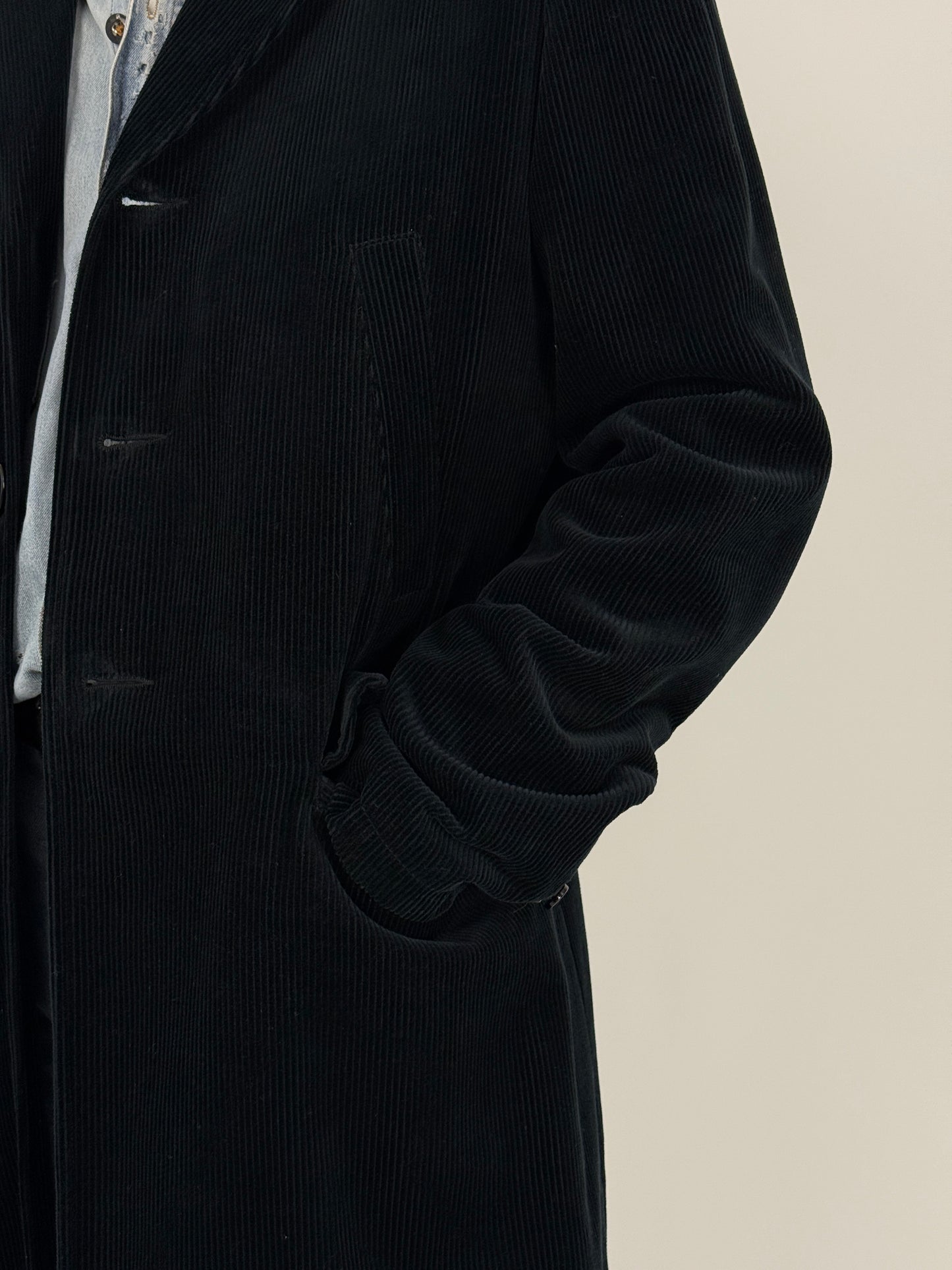 Cappotto Carlo Pignatelli in velluto a coste