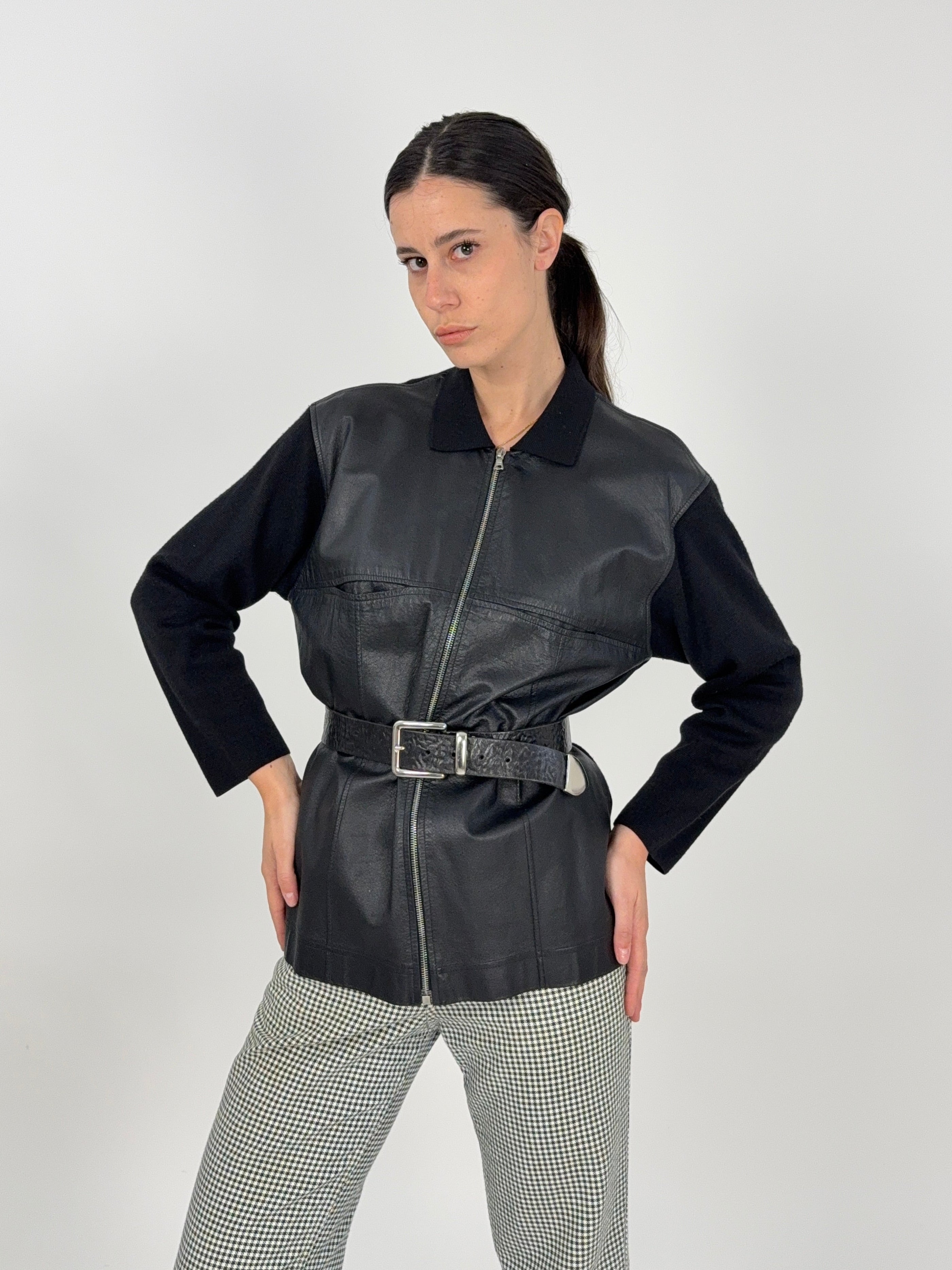Giacca vintage in vera pelle e maglia