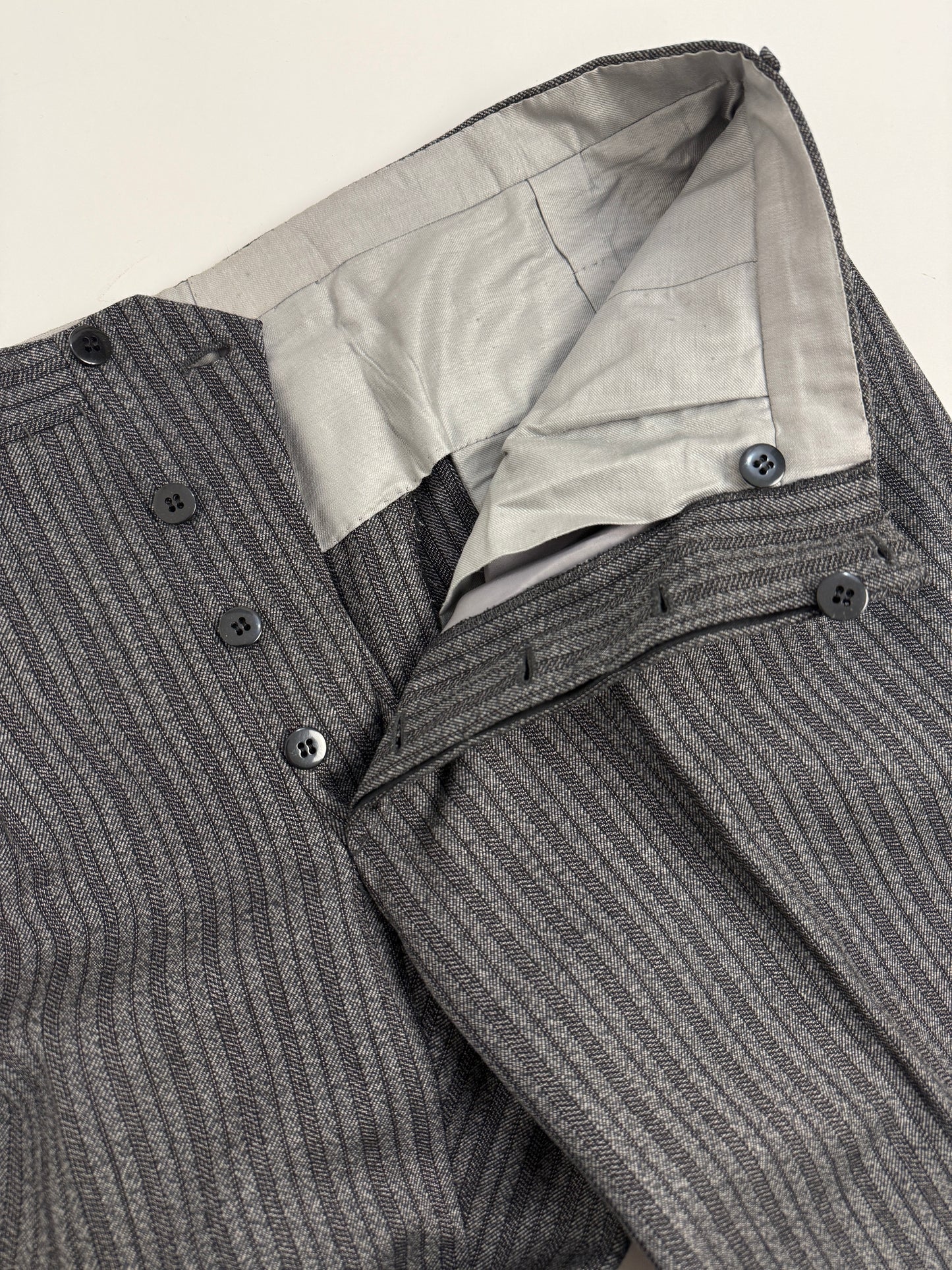 Pantaloni anni '60 in lana a righe