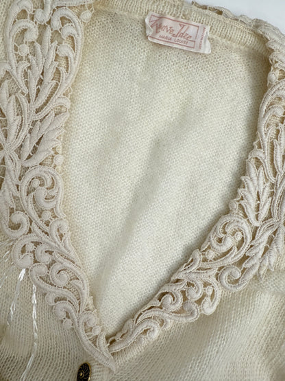 Cardigan con ricami e bottoni gioiello – Anni ’80