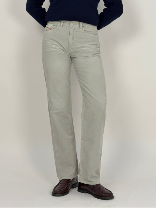 diesel-pantaloni-in-velluto-a-coste-beige-donna