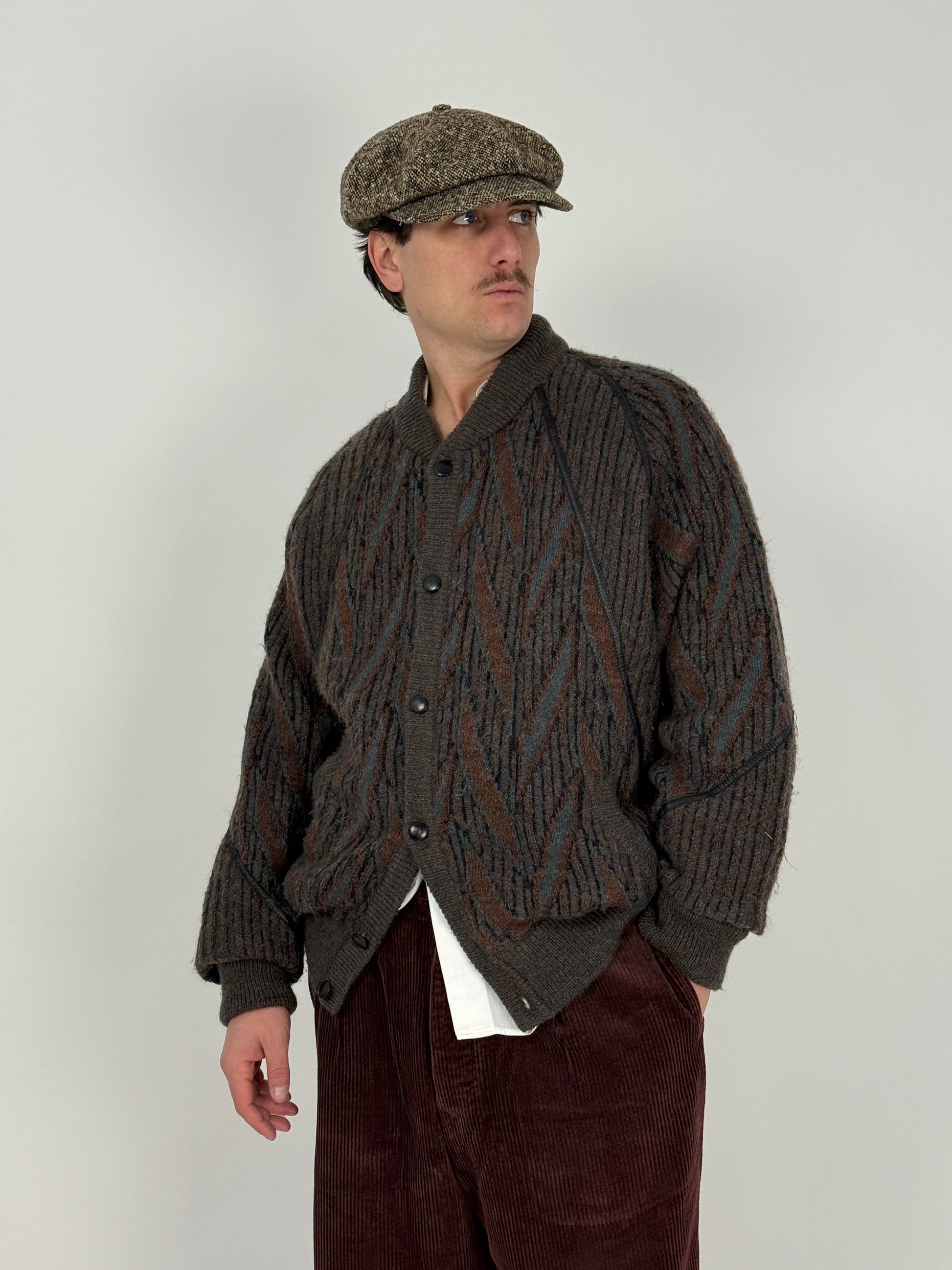 cardigan-anni-80-in-lana-marrone-uomo