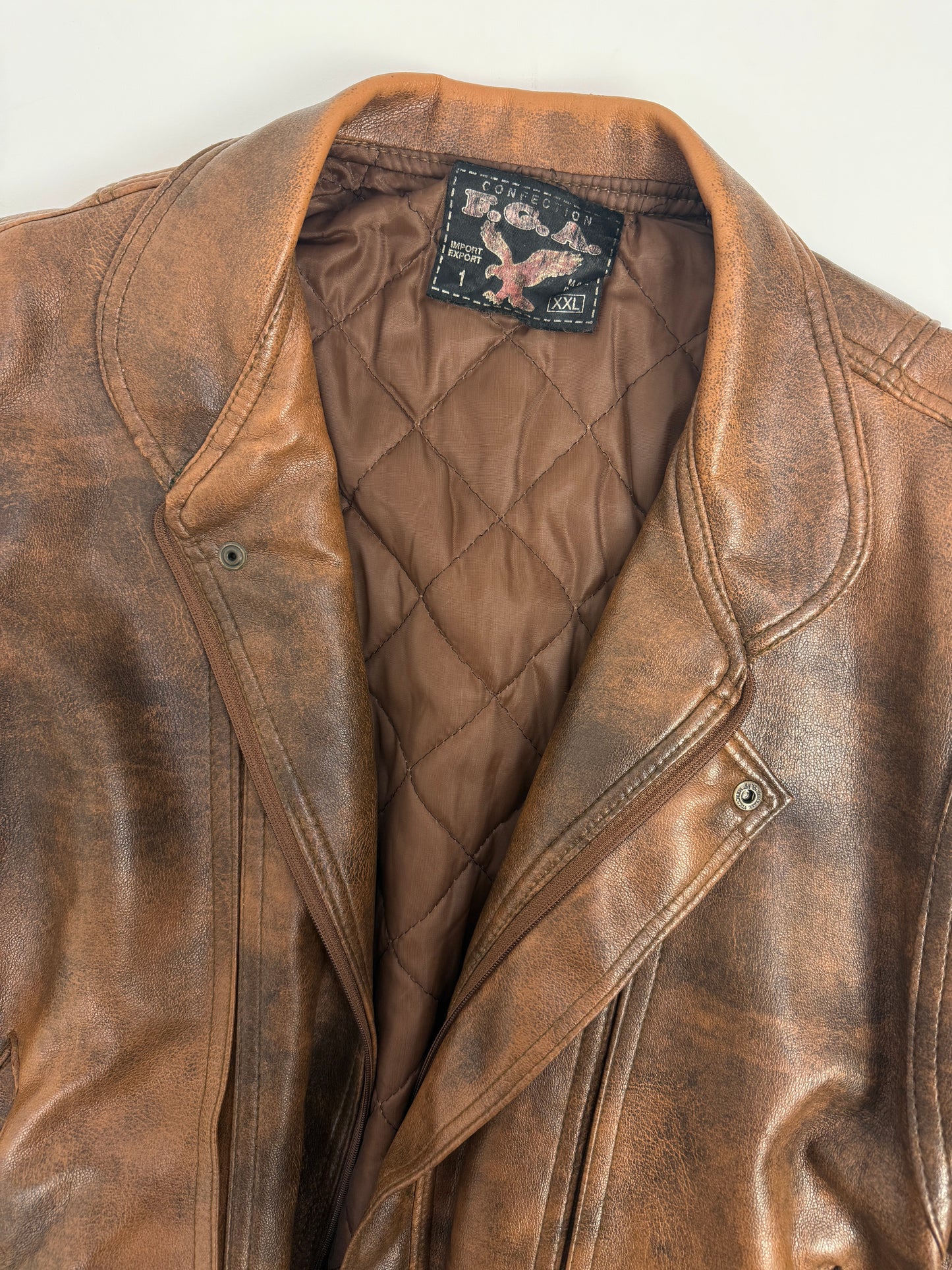 Bomber in pelle con interno trapuntato