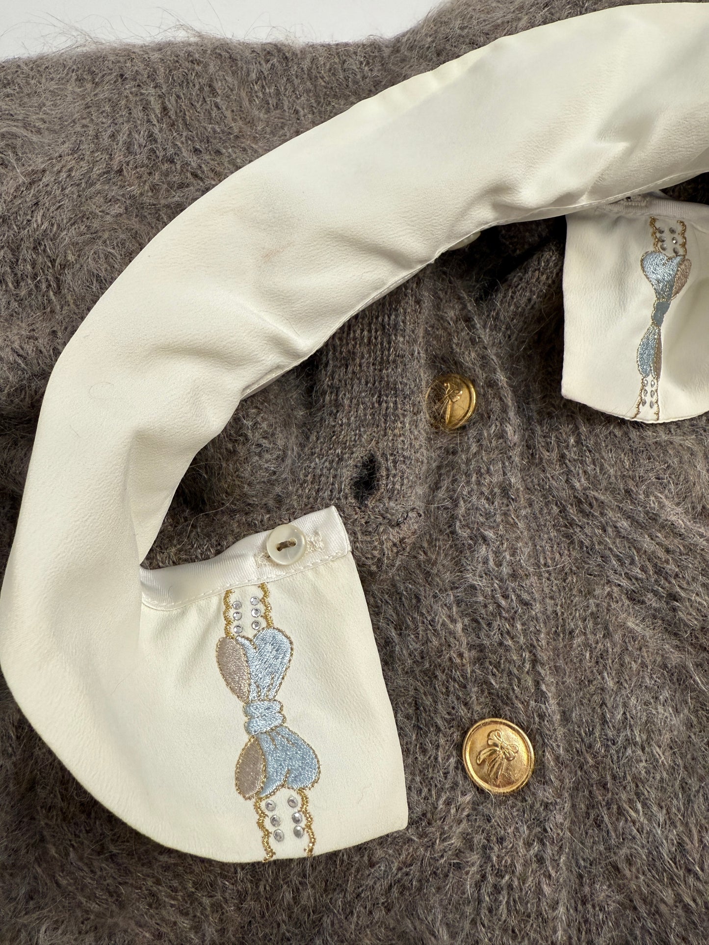 Cardigan in mohair con colletto ricamato anni '80