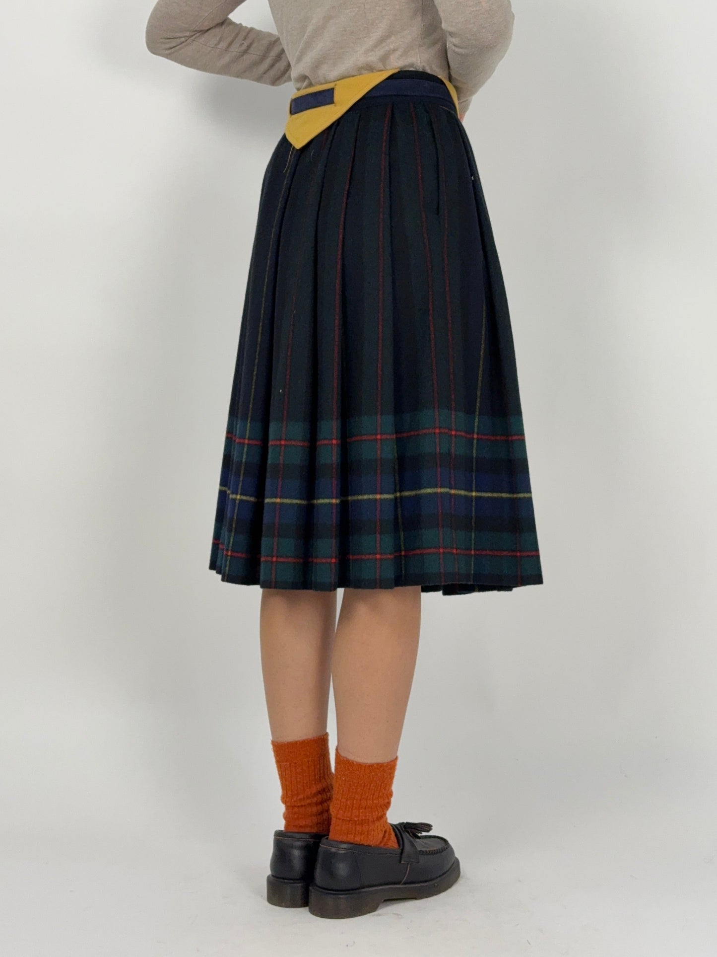 gonna--apieghe-in-lana-scozzese