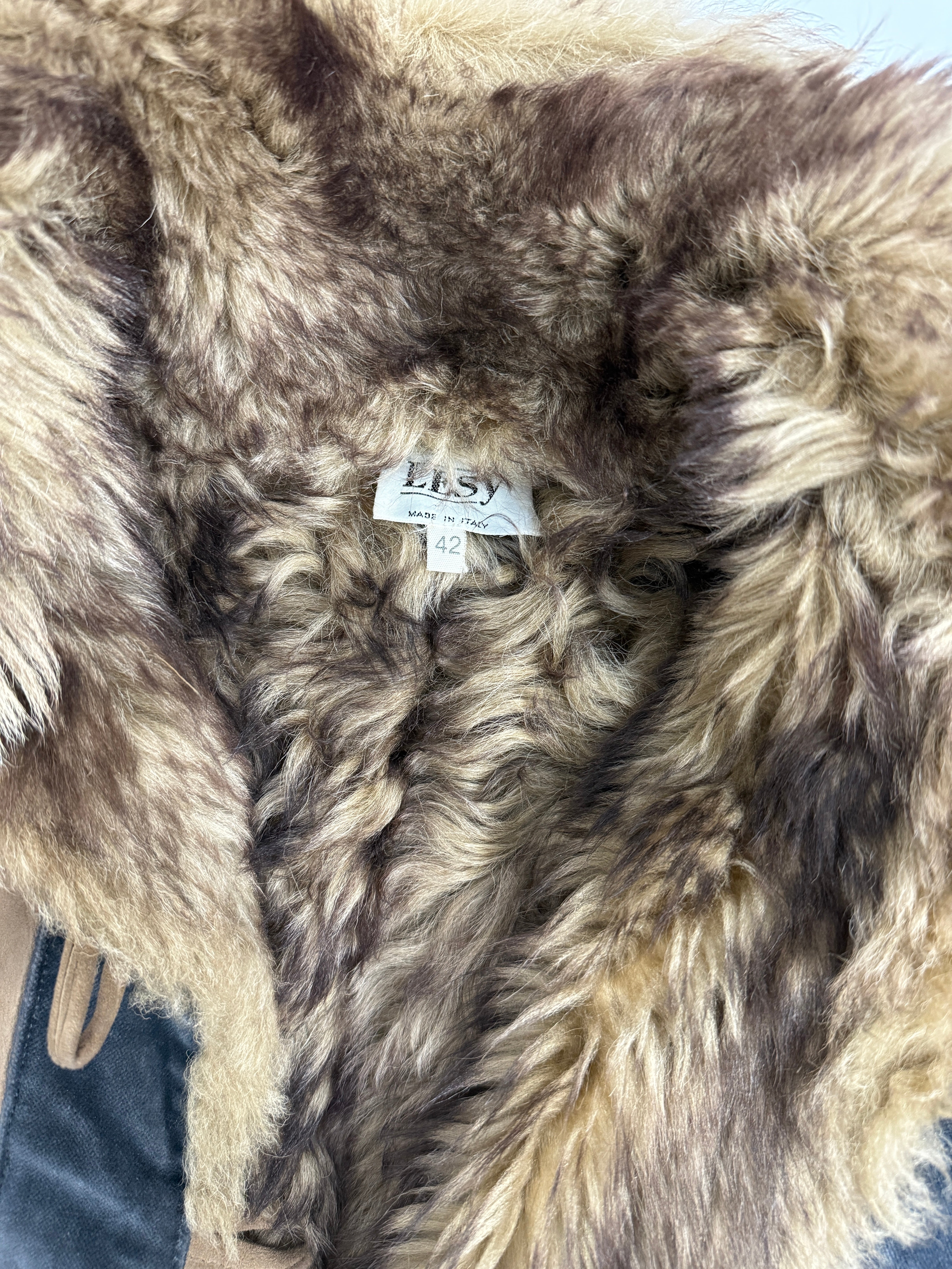 Cappotto anni '70 patchwork in camoscio e pelliccia