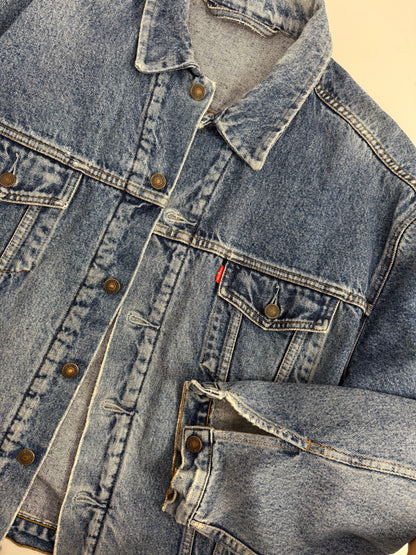 Levi's trucker jacket