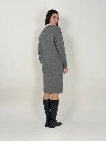 Abito in lana con ricami