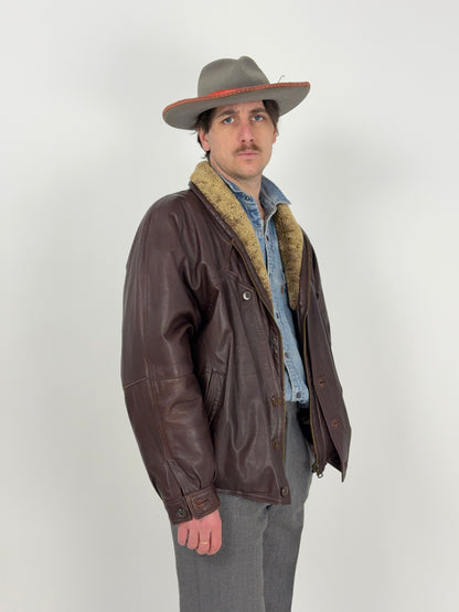 Giubbotto in pelle anni ’80 con collo shearling