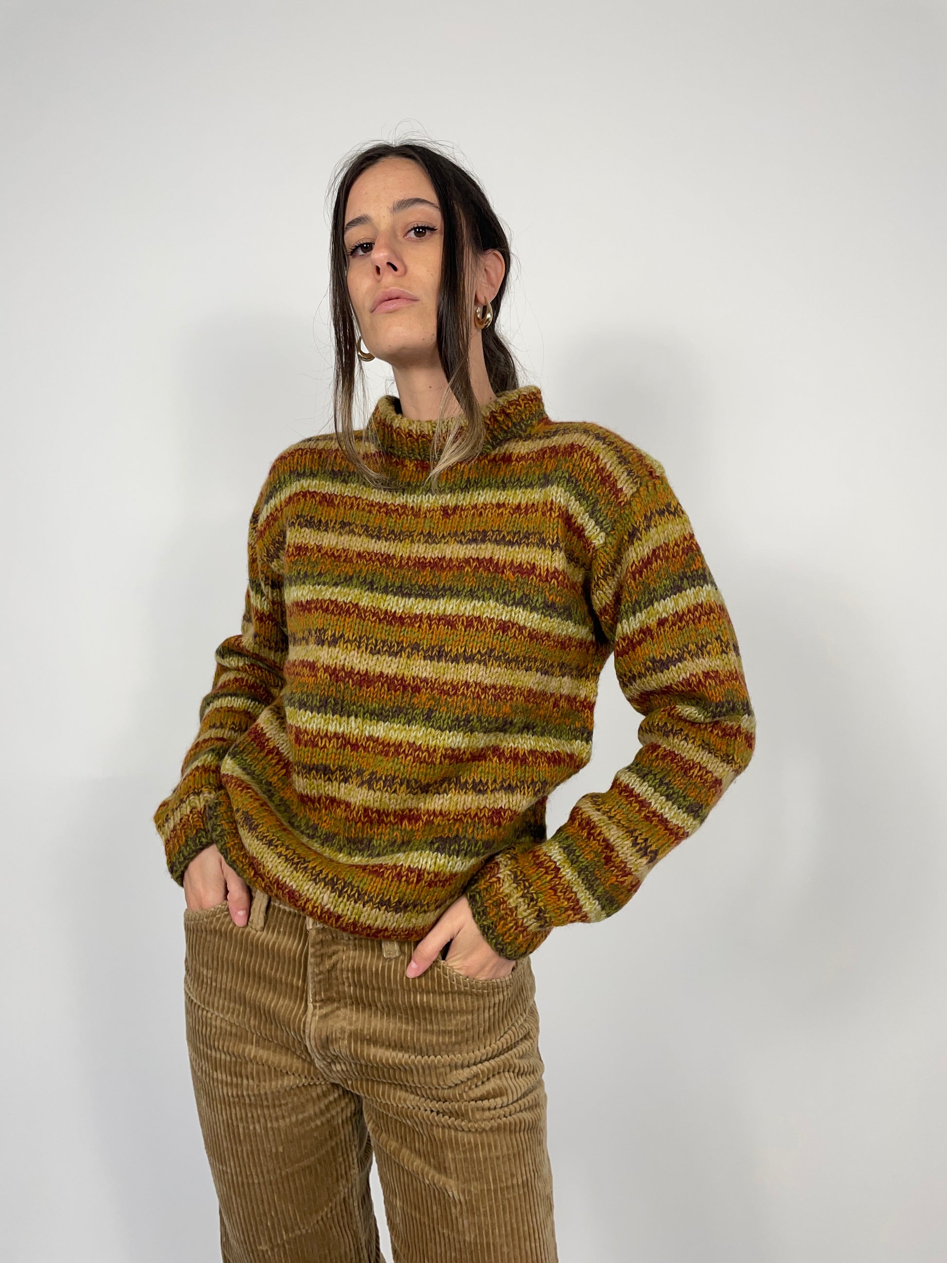 maglione-vintage-in-lana-a-righe-colore-marrone