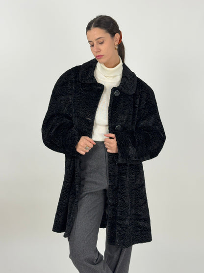 pelliccia-di-astrakan-nera
