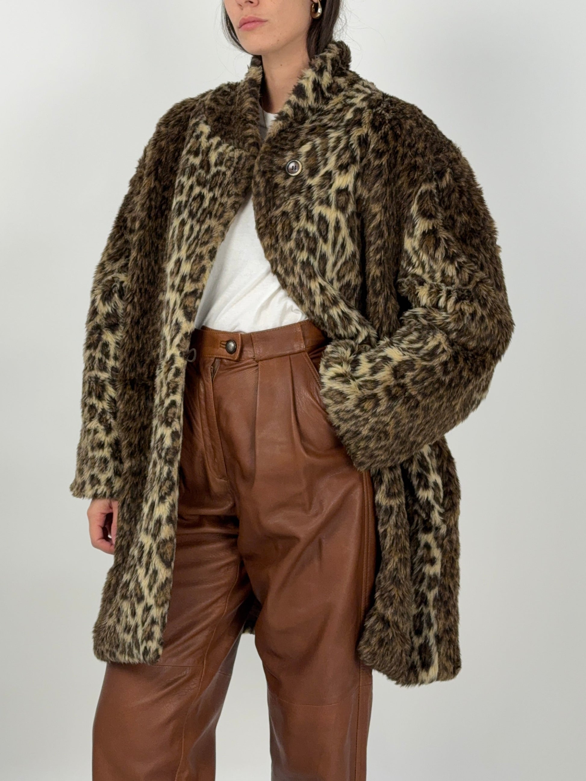 cappotto-in-eco-pelliccia-leopardato