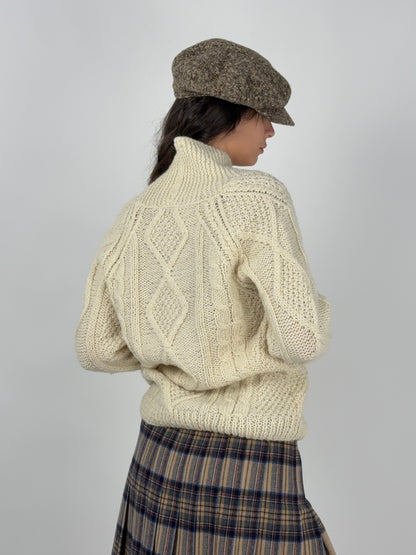 Maglione a trecce in lana