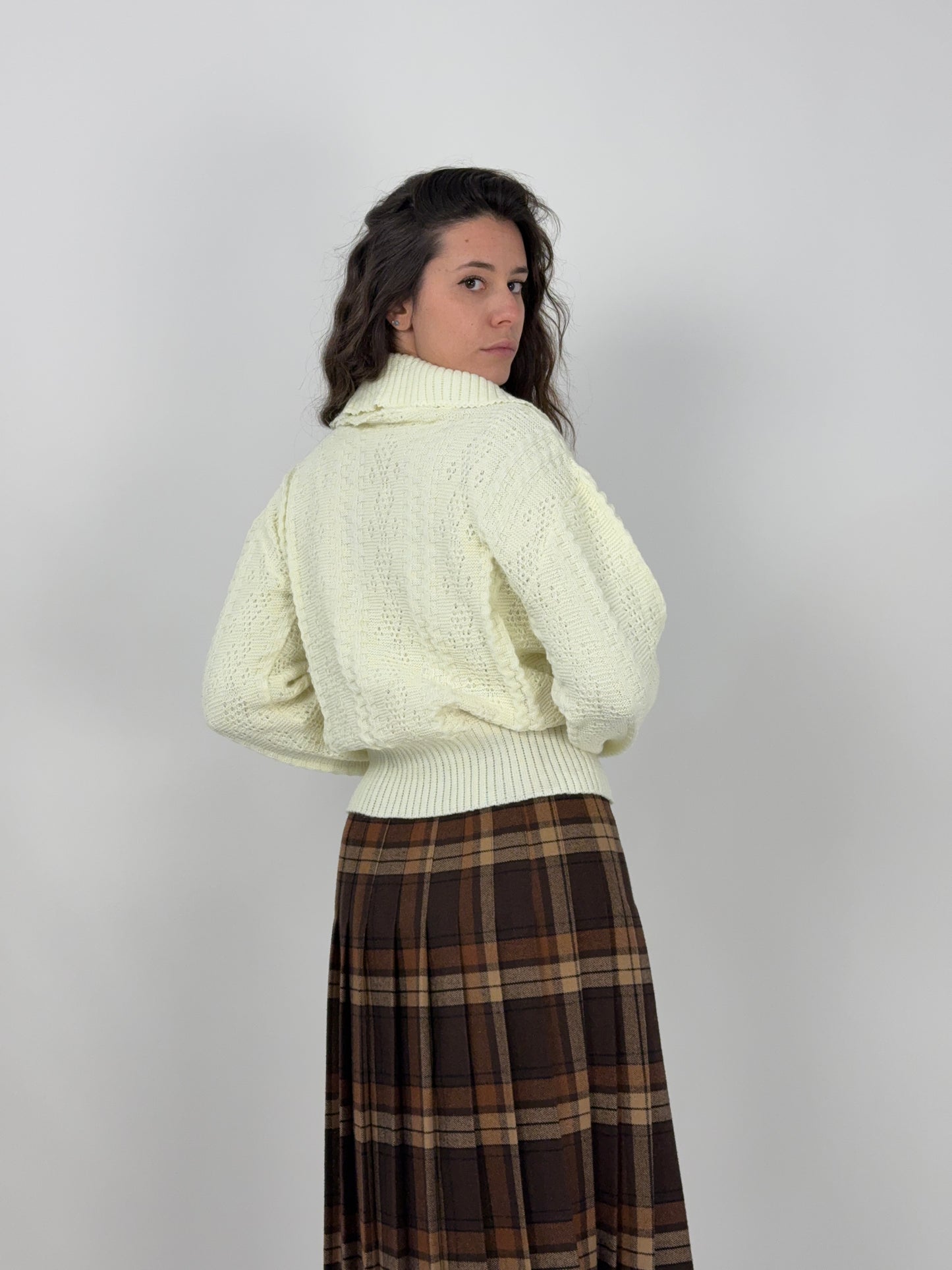 Cardigan vintage in lana lavorata a maglia