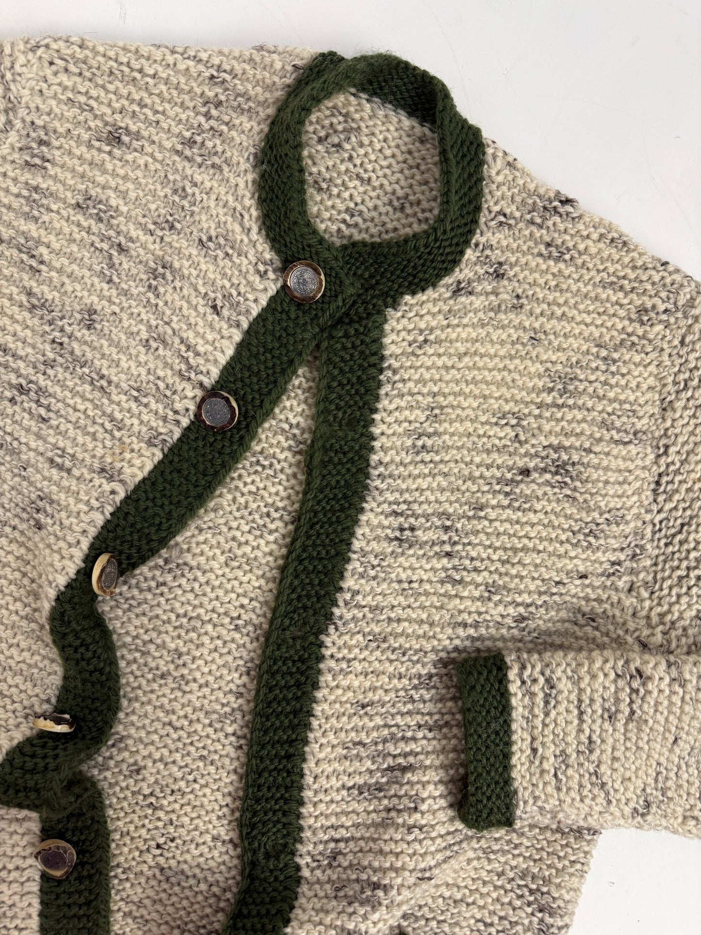 Cardigan fatto a mano in pura lana