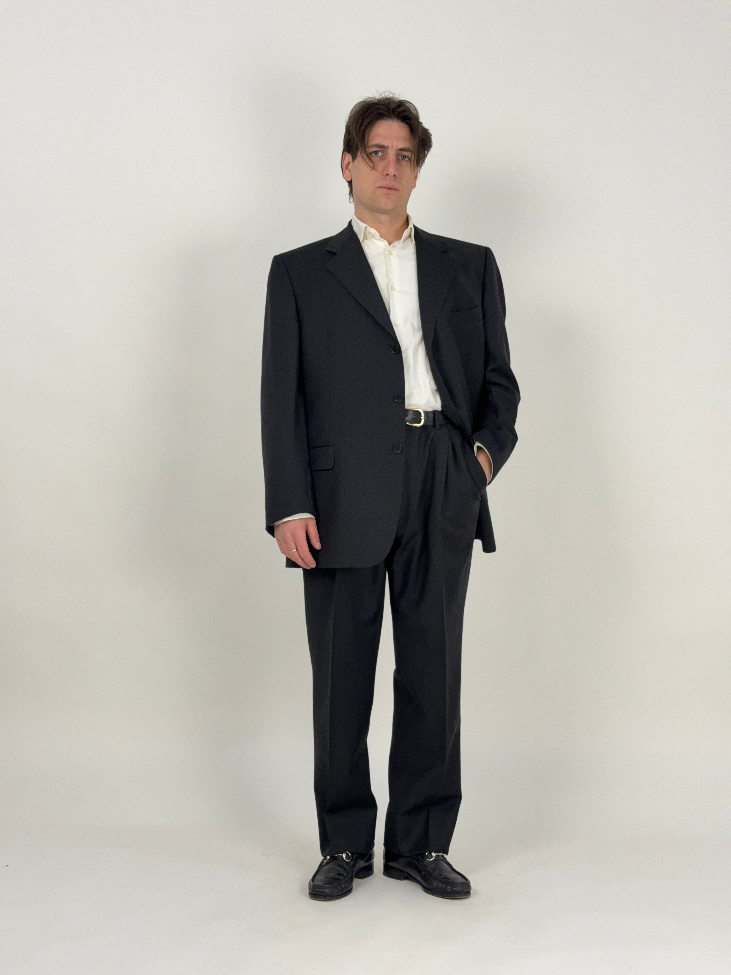 Completo sartoriale in lana vergine extrafine