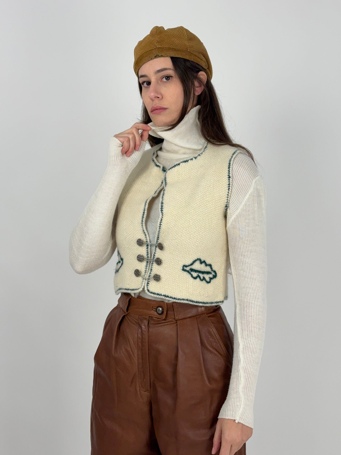 gilet-risolese-fatto-a-mano-in-lana