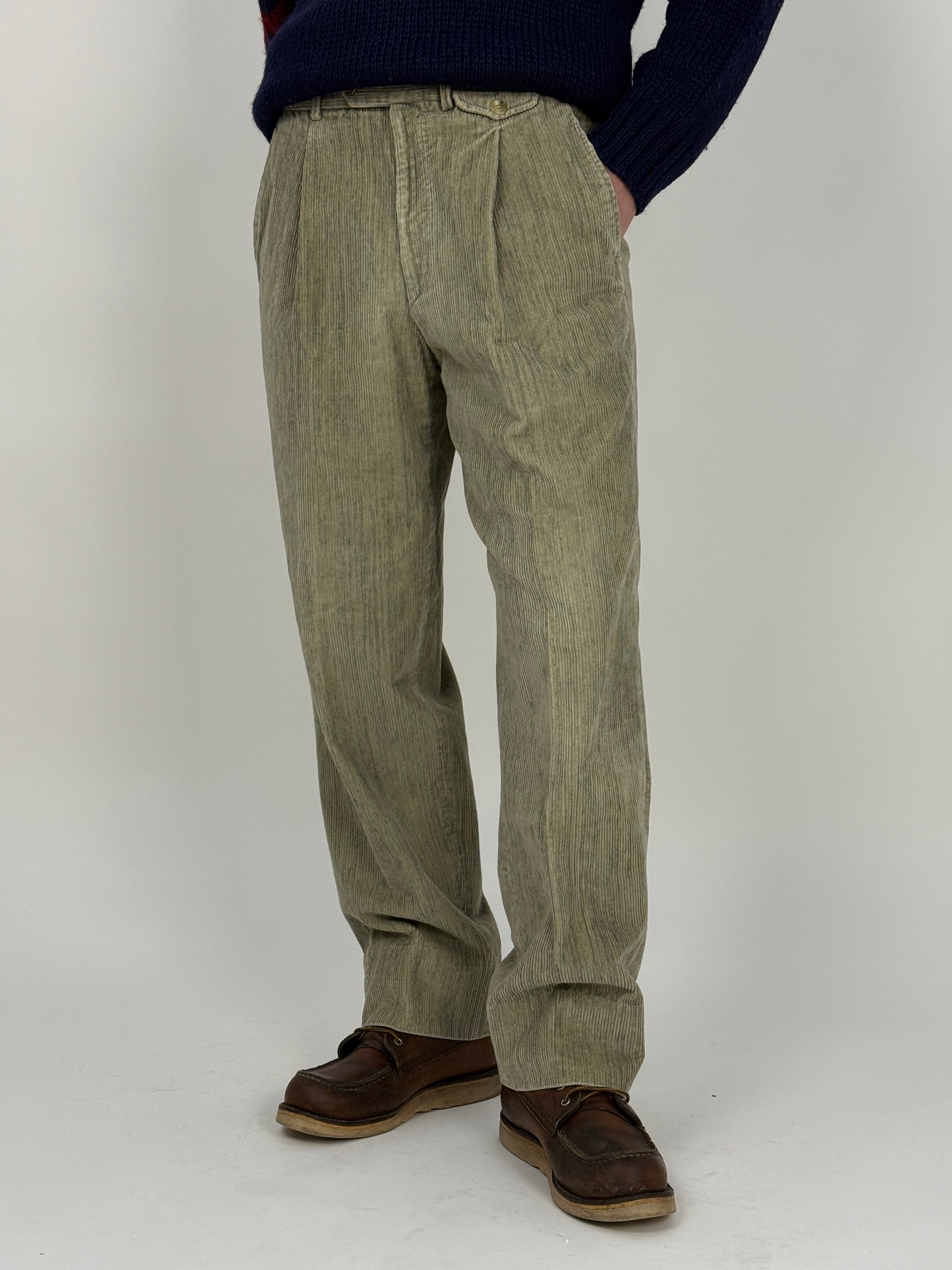 pantaloni-in-velluto-a-coste-da-uomo-beige