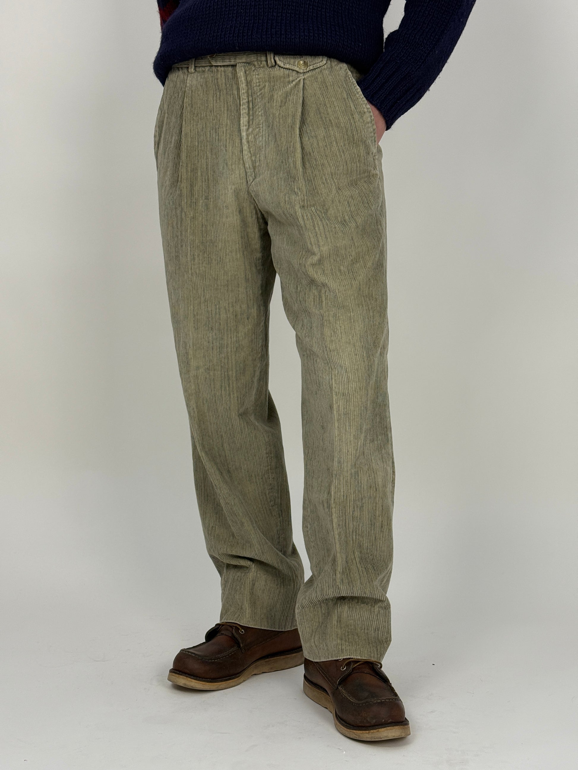 pantaloni-in-velluto-a-coste-da-uomo-beige