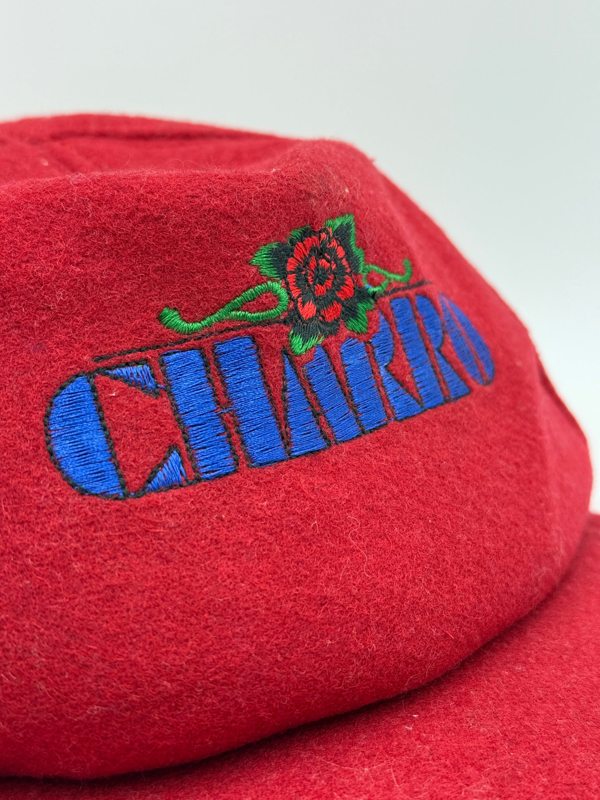 baseball-cap-charro-in-pile-rosso-anni-80